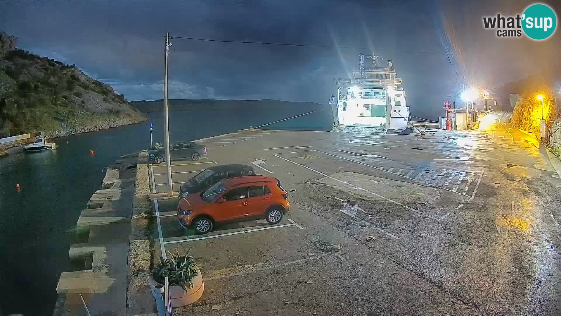 Webcam Fährhafen Prizna – zur Insel Pag