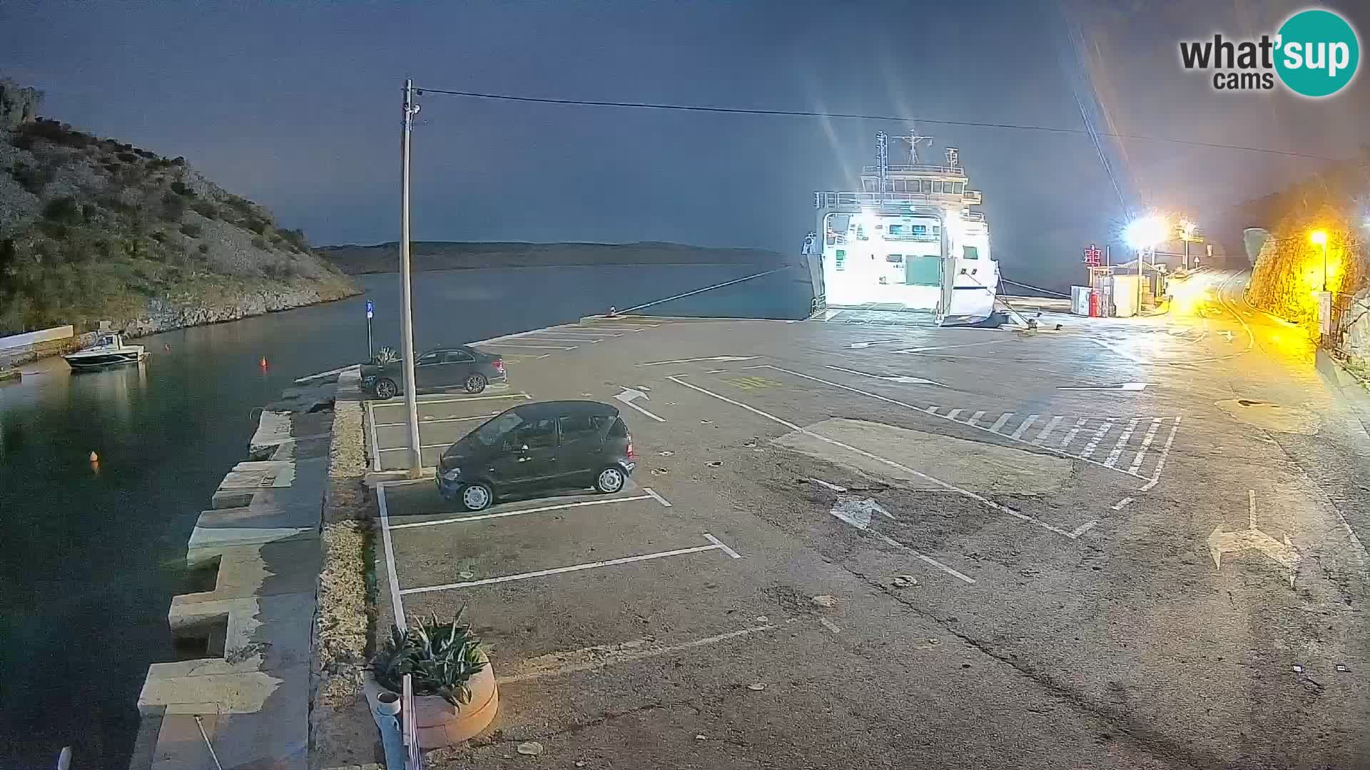 Webcam port de ferry de Prizna – vers l’île de Pag