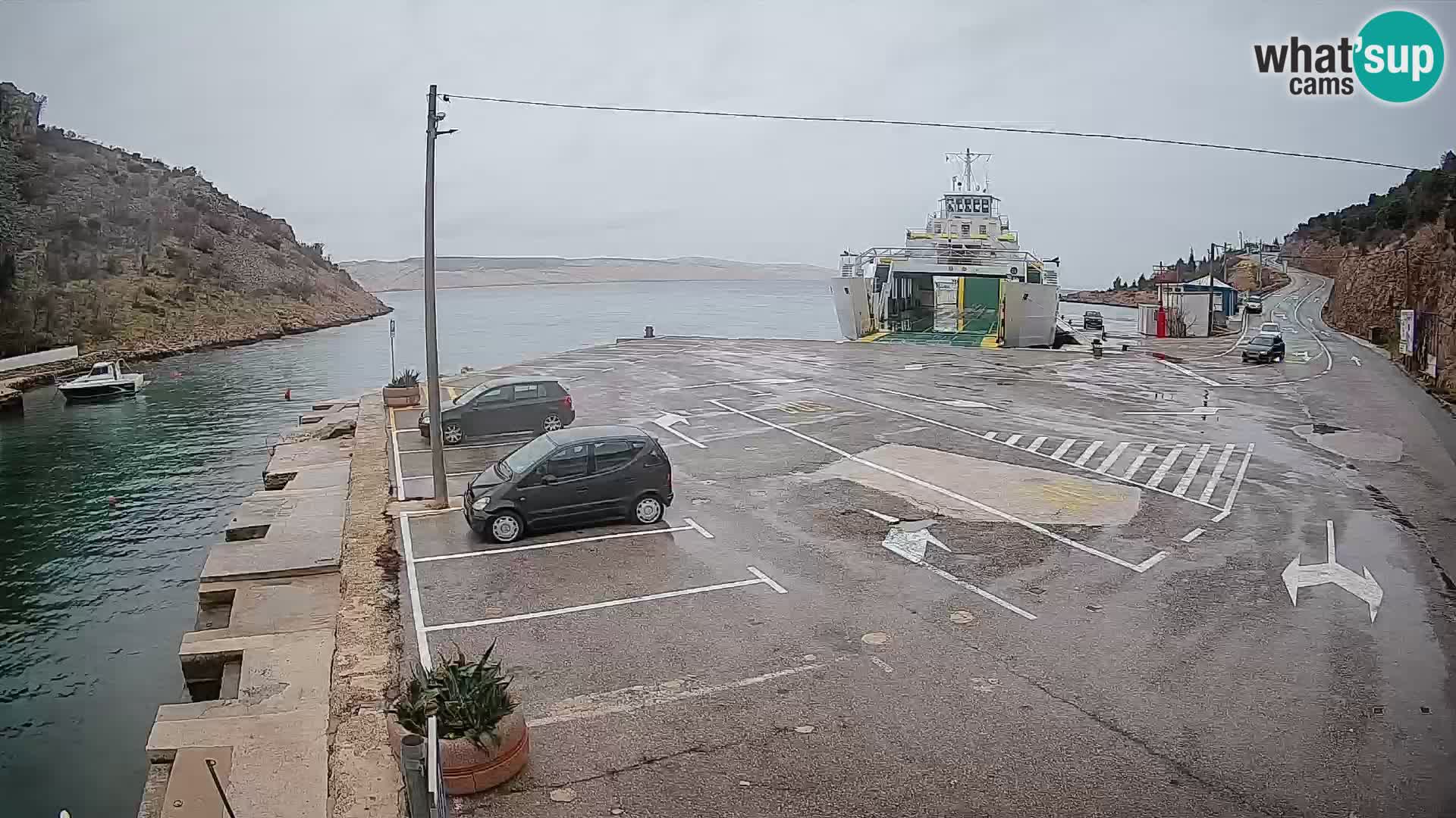 Webcam Prizna ferry port to Pag island