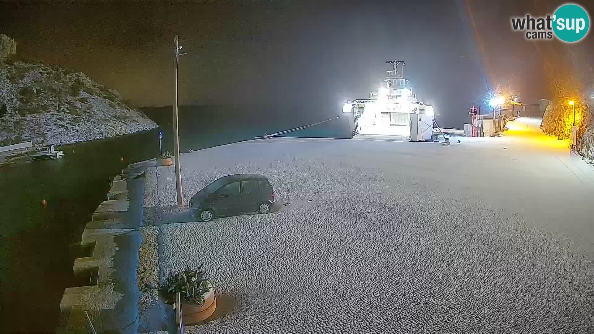 Webcam Fährhafen Prizna – zur Insel Pag