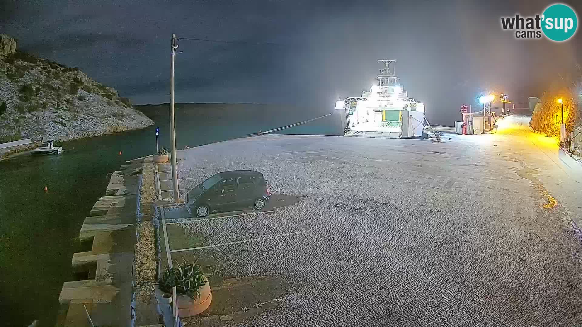 Webcam Prizna ferry port to Pag island