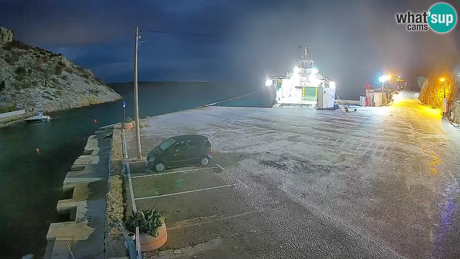 Webcam port de ferry de Prizna – vers l’île de Pag