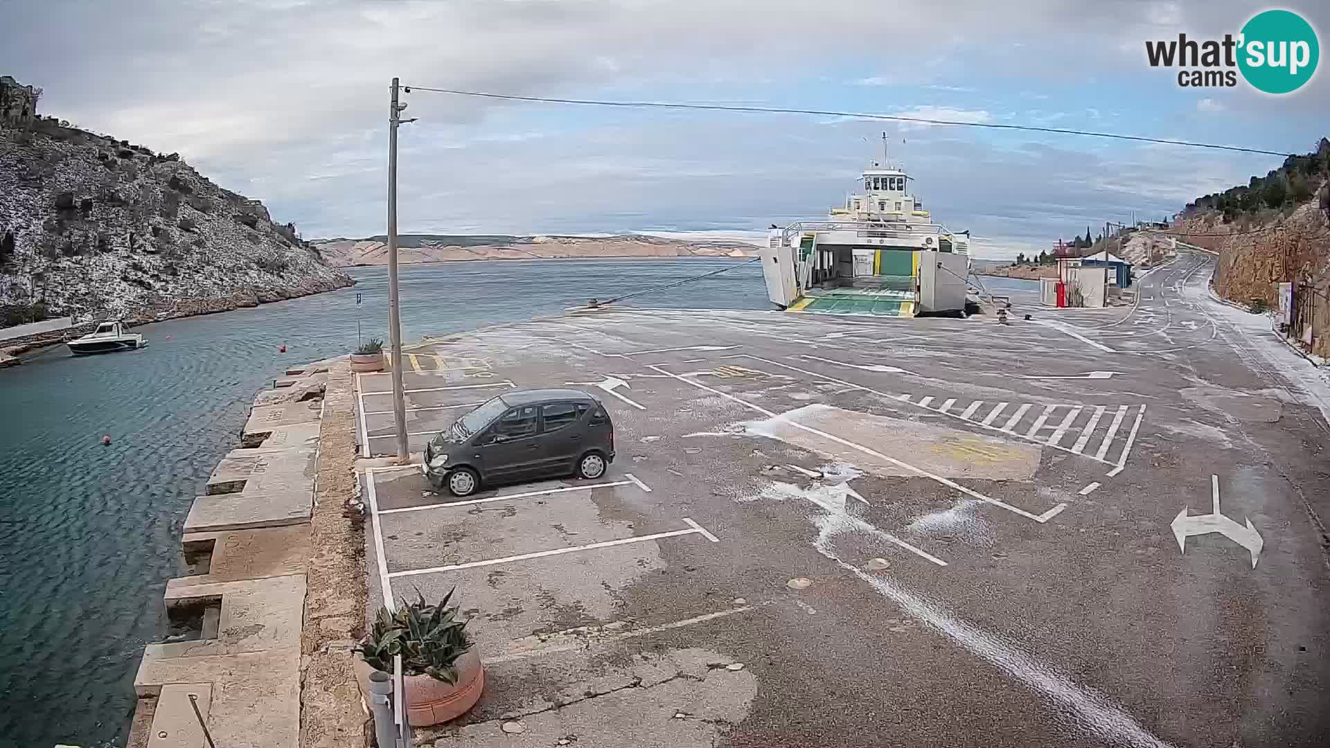 Webcam Fährhafen Prizna – zur Insel Pag