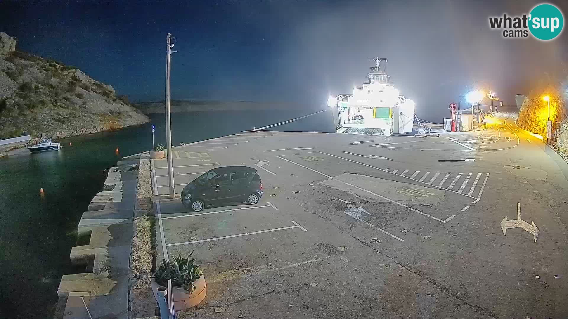 Webcam Prizna ferry port to Pag island