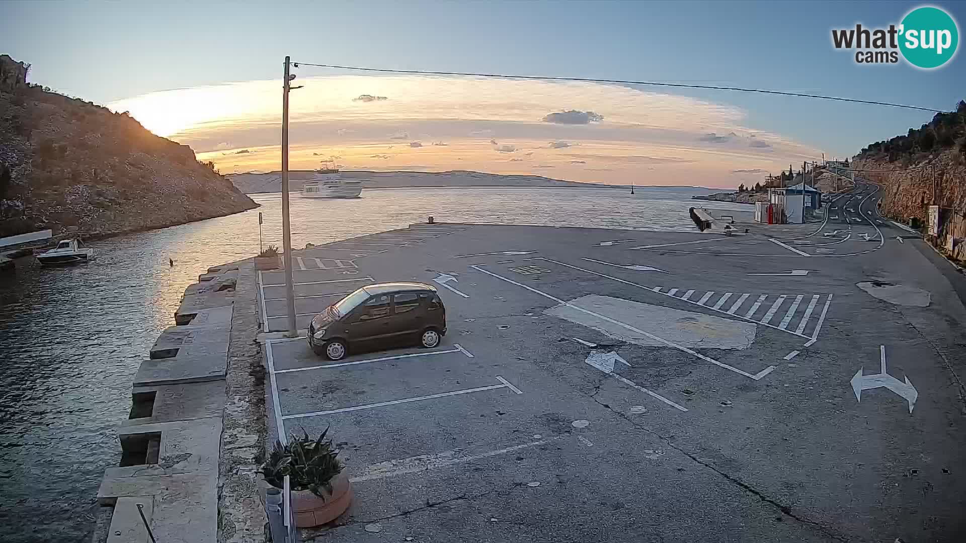 Webcam port de ferry de Prizna – vers l’île de Pag
