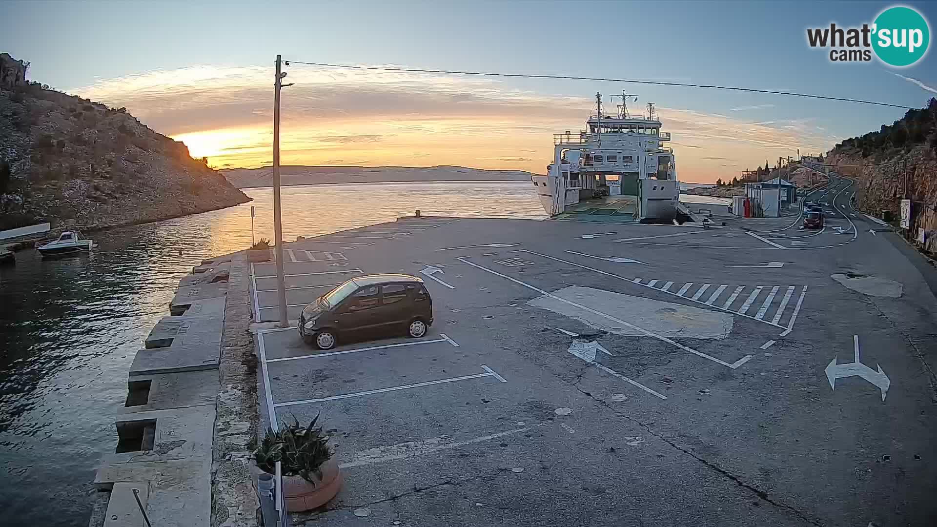Webcam porto traghetti di Prizna – per l’isola di Pag