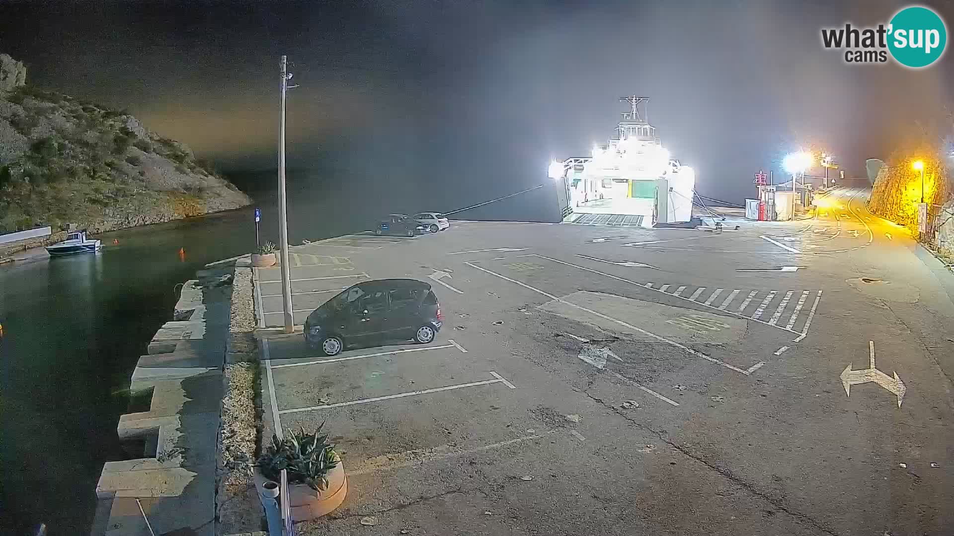 Webcam Prizna ferry port to Pag island