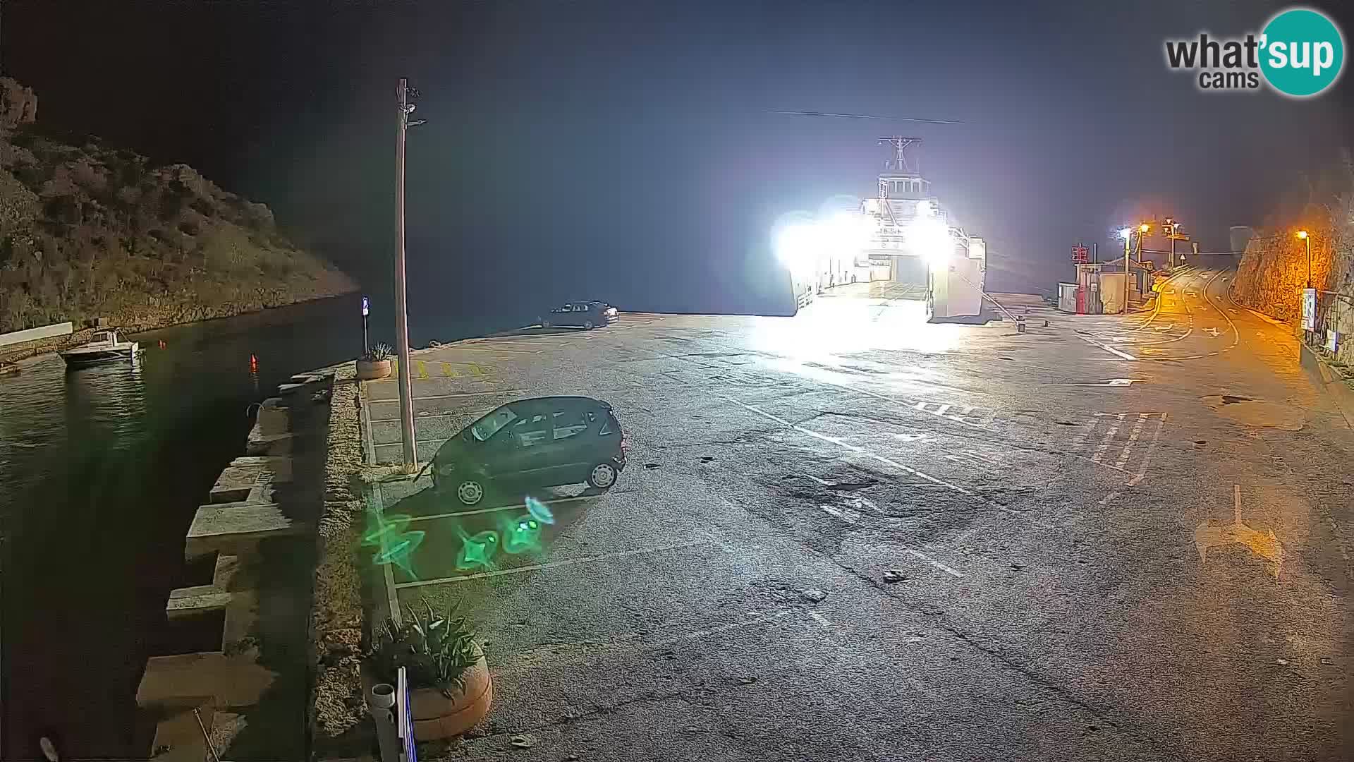 Webcam Prizna ferry port to Pag island