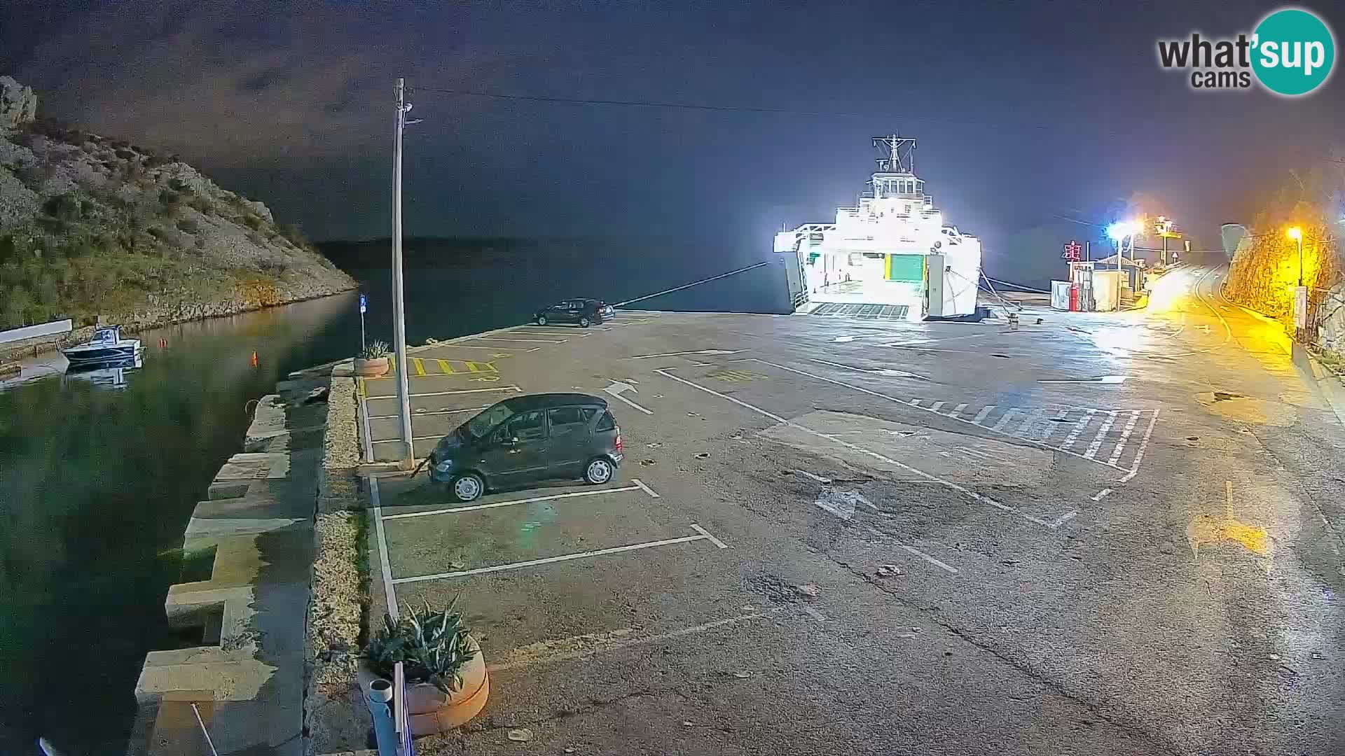 Webcam Prizna ferry port to Pag island