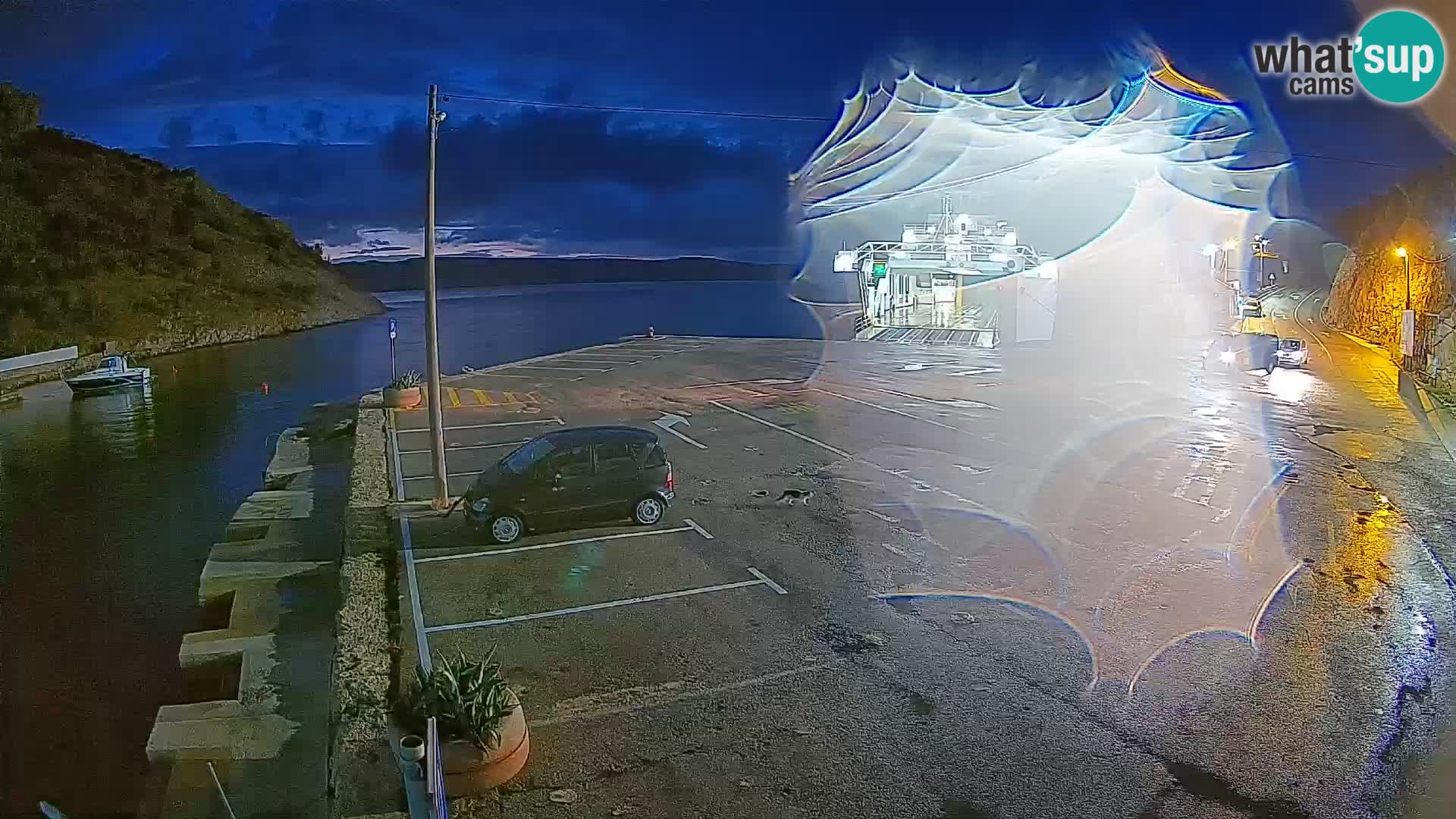 Webcam port de ferry de Prizna – vers l’île de Pag