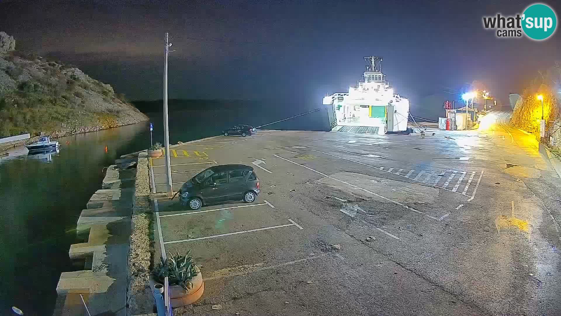 Webcam Prizna ferry port to Pag island