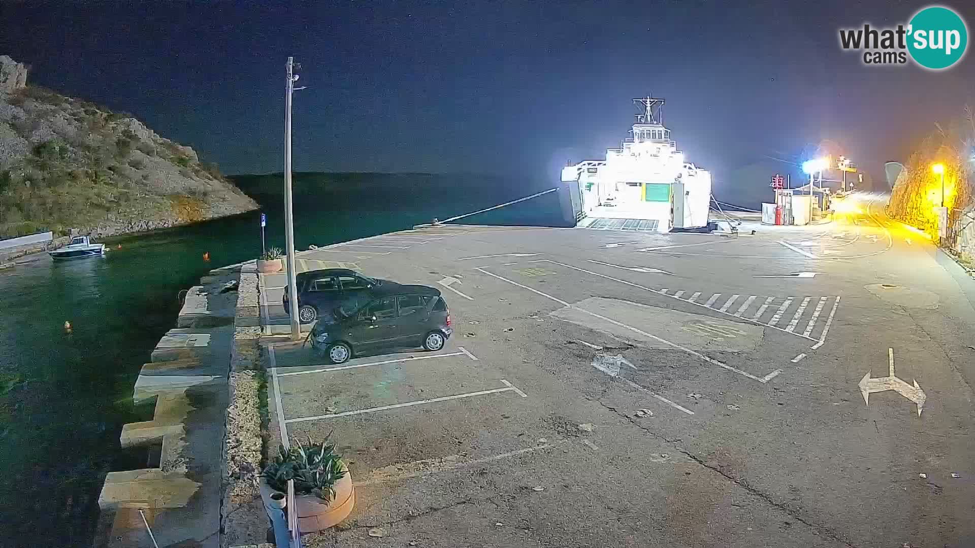 Webcam del puerto de ferris de Prizna – hacia la isla de Pag