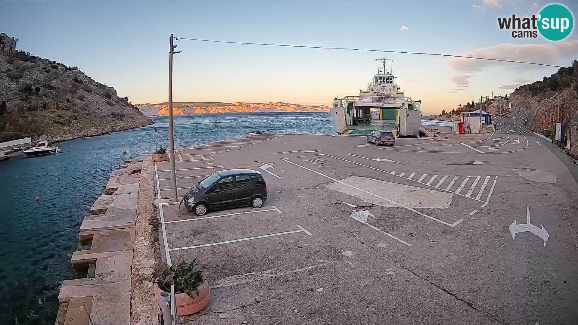 Webcam porto traghetti di Prizna – per l’isola di Pag