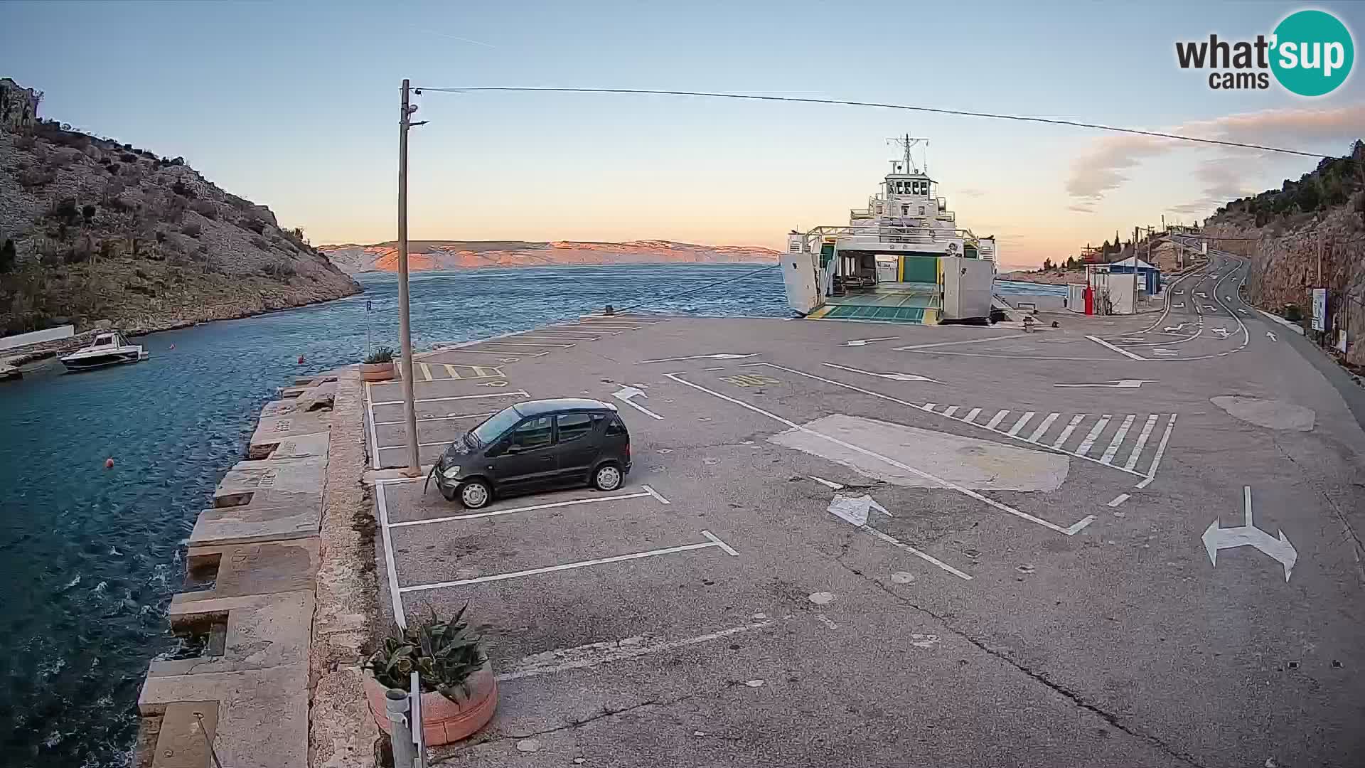 Webcam porto traghetti di Prizna – per l’isola di Pag