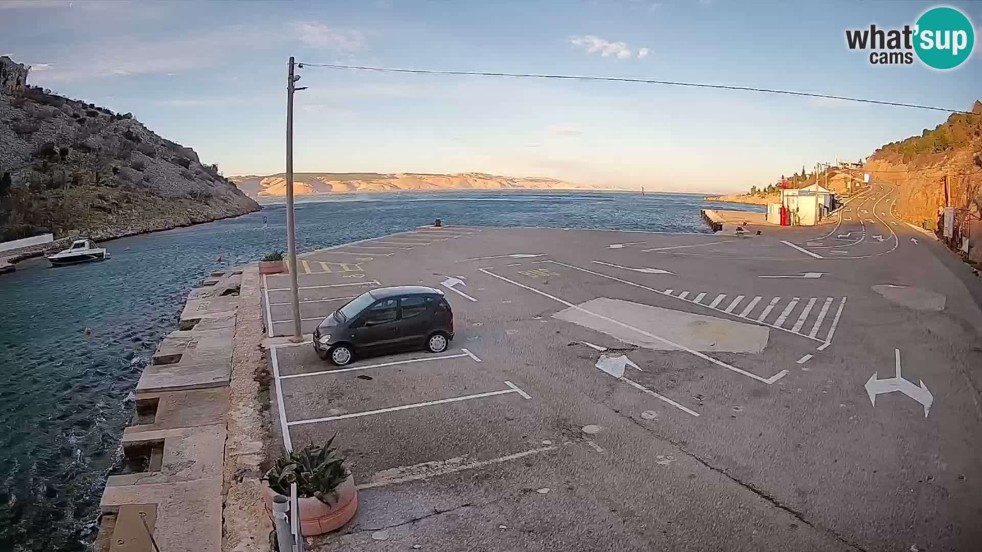 Webcam Fährhafen Prizna – zur Insel Pag