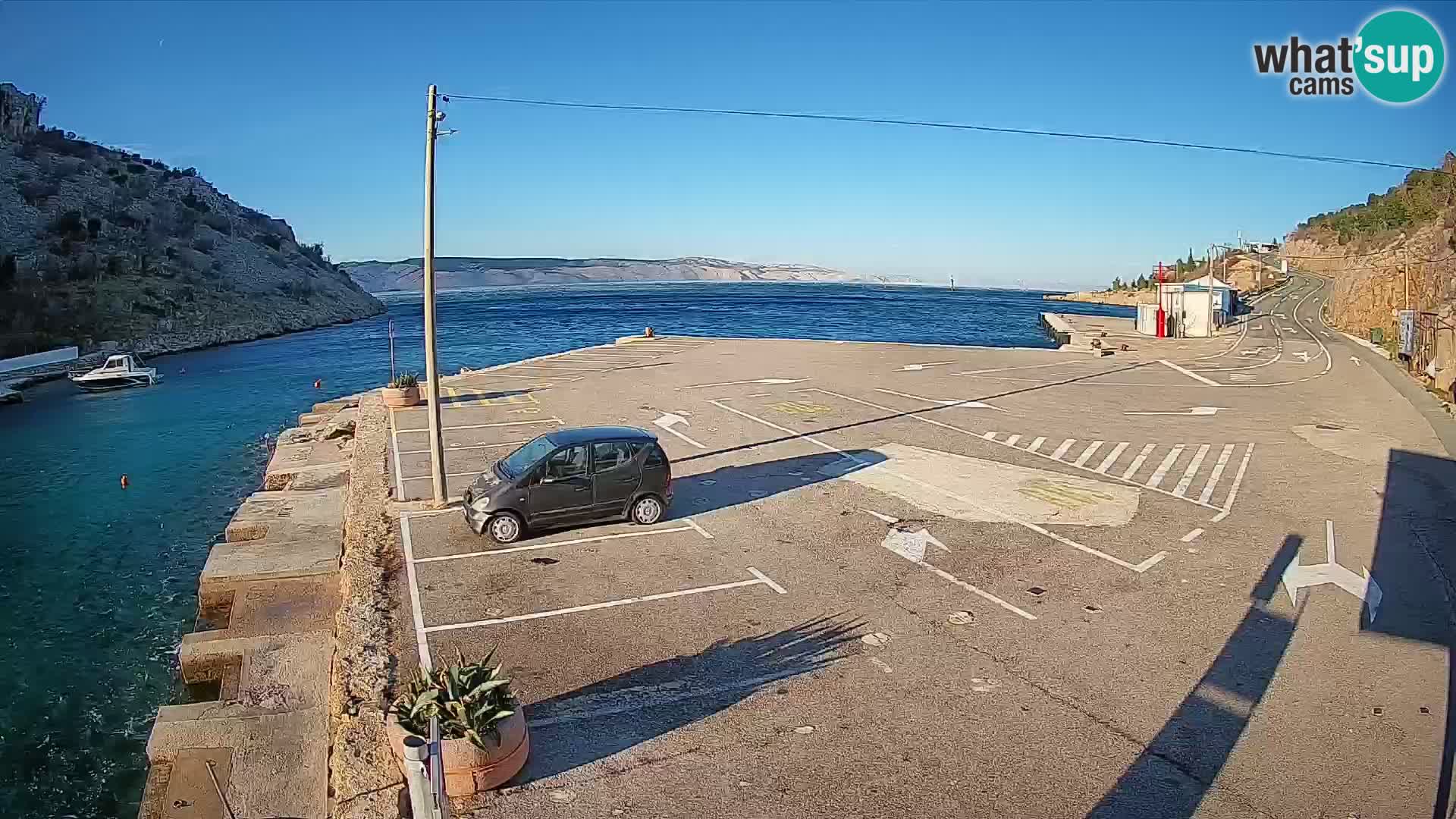 Webcam port de ferry de Prizna – vers l’île de Pag