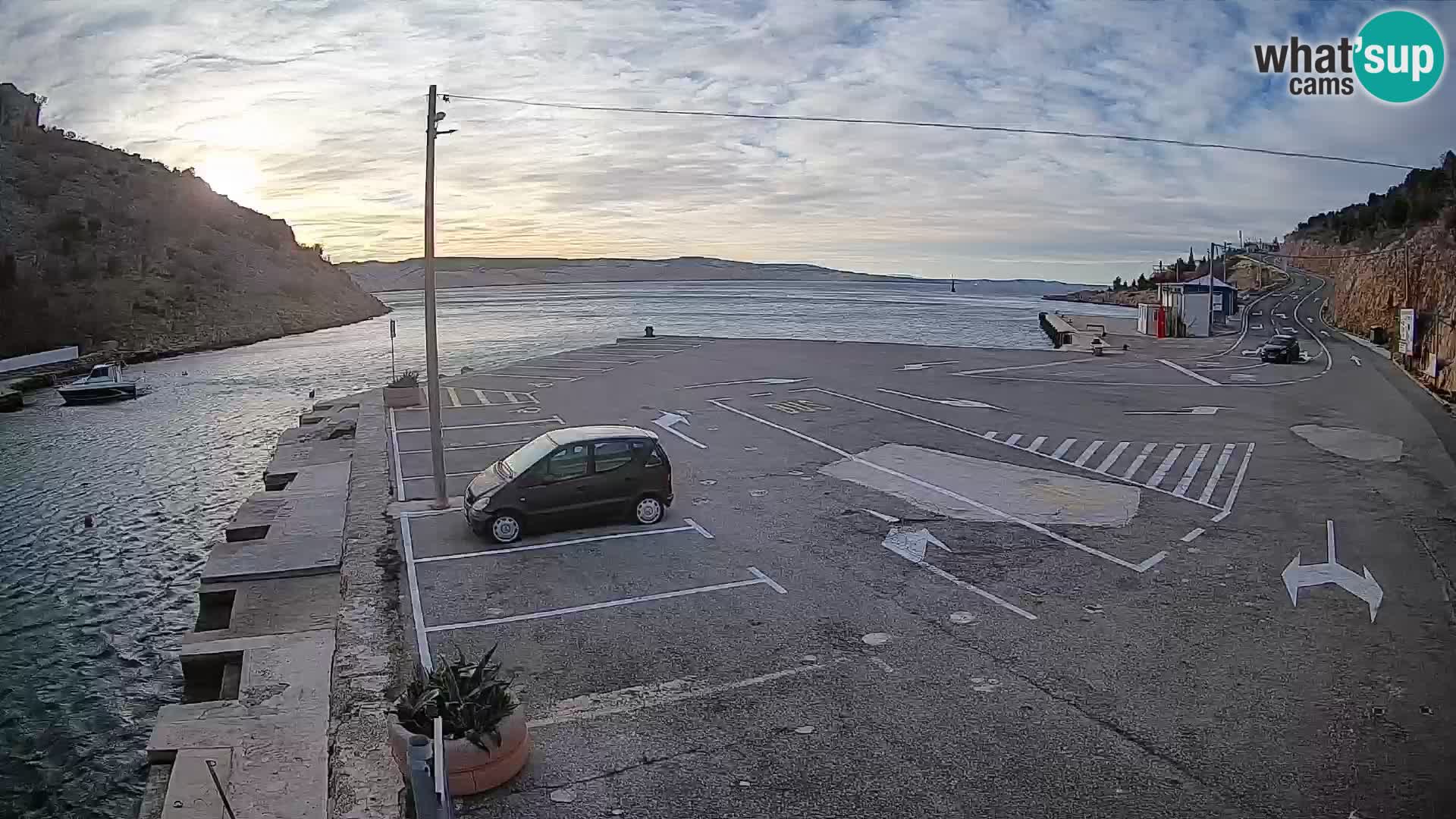 Webcam port de ferry de Prizna – vers l’île de Pag