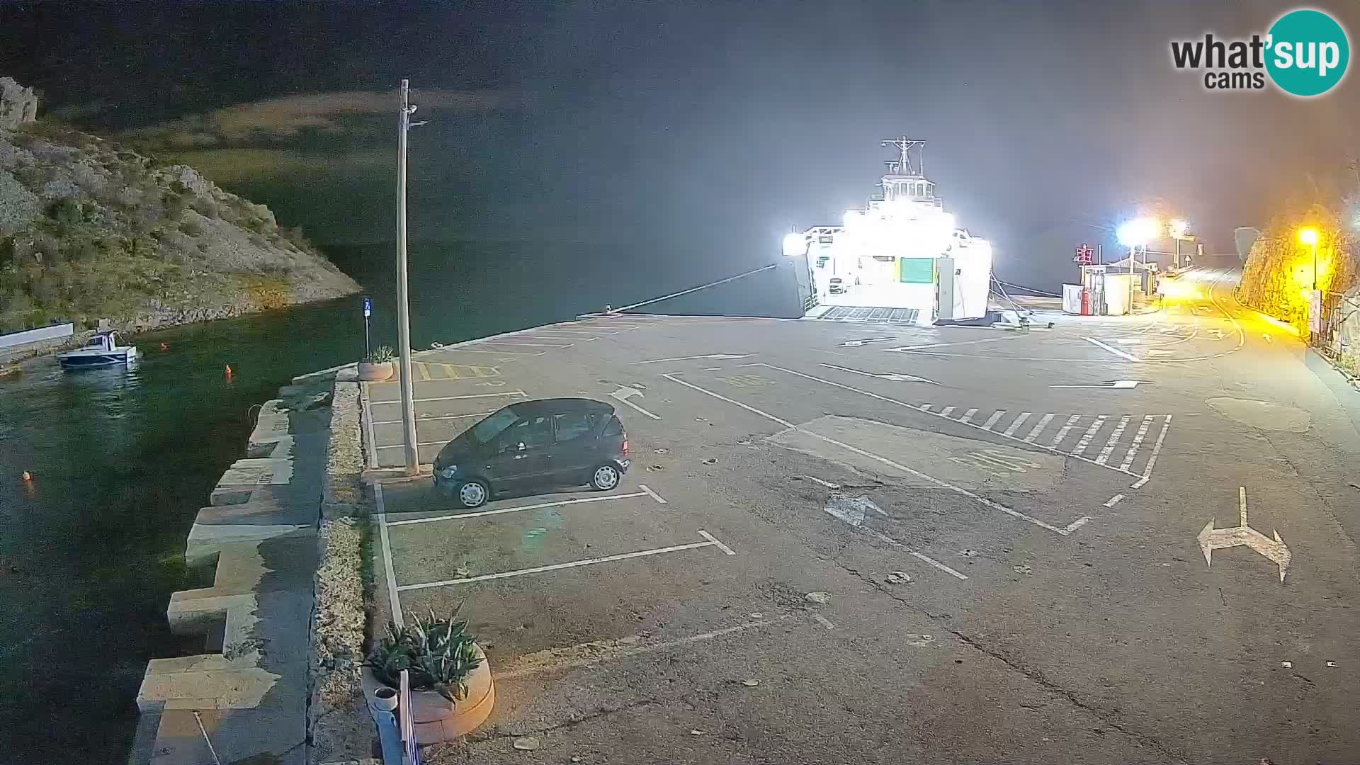 Webcam Prizna ferry port to Pag island
