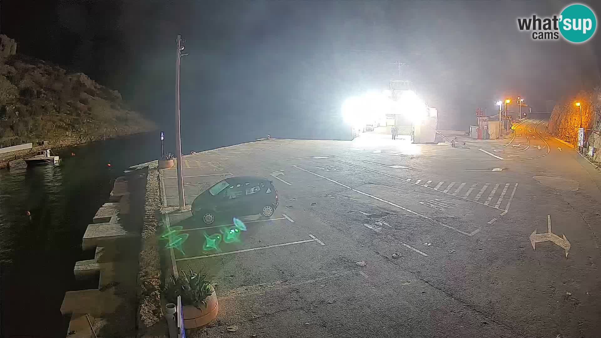 Webcam del puerto de ferris de Prizna – hacia la isla de Pag