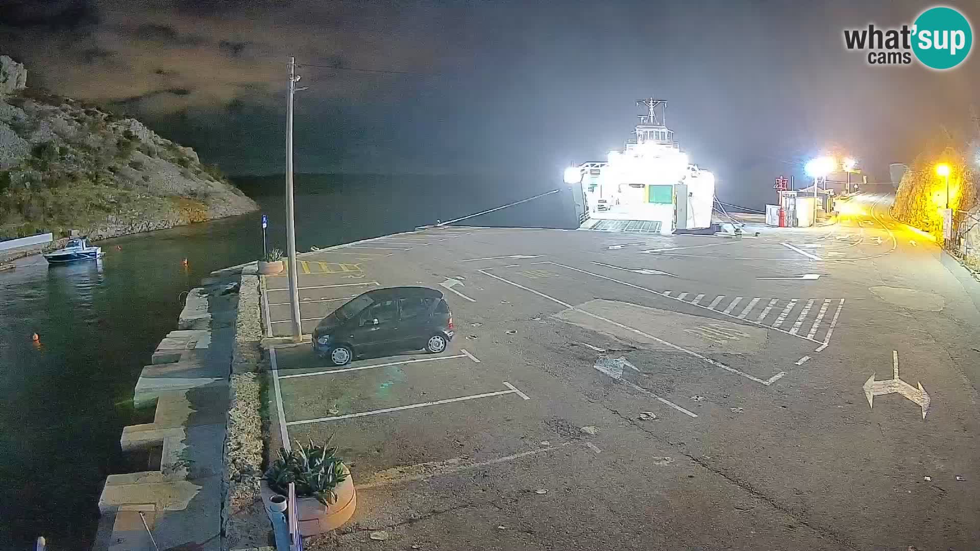 Webcam Prizna ferry port to Pag island
