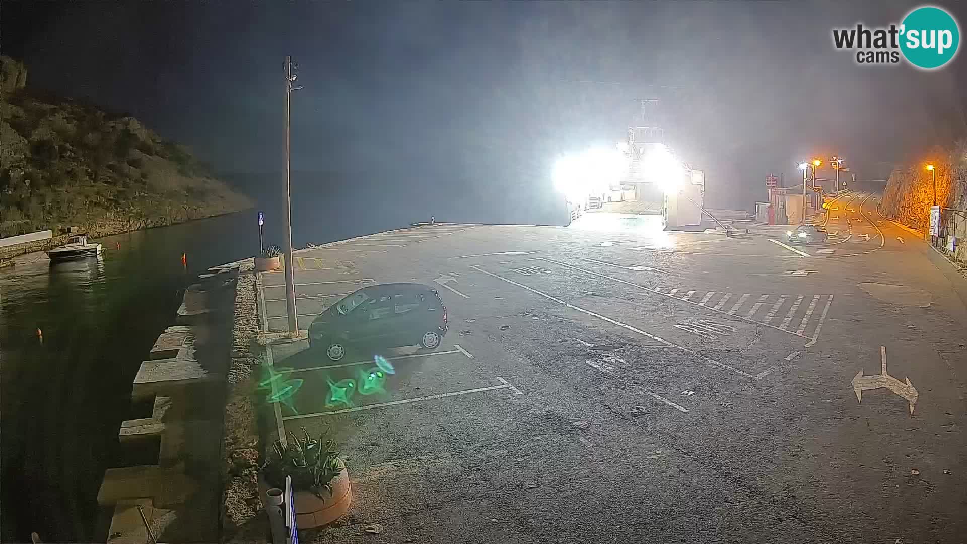 Webcam Prizna ferry port to Pag island