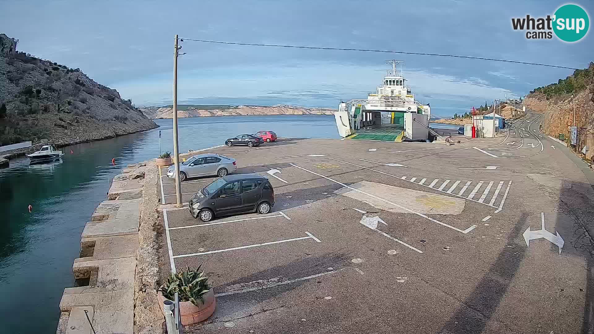 Webcam Fährhafen Prizna – zur Insel Pag