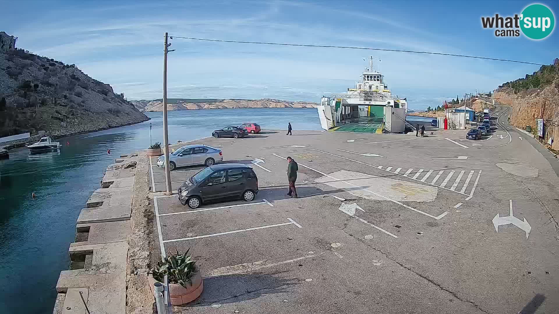 Webcam Prizna ferry port to Pag island
