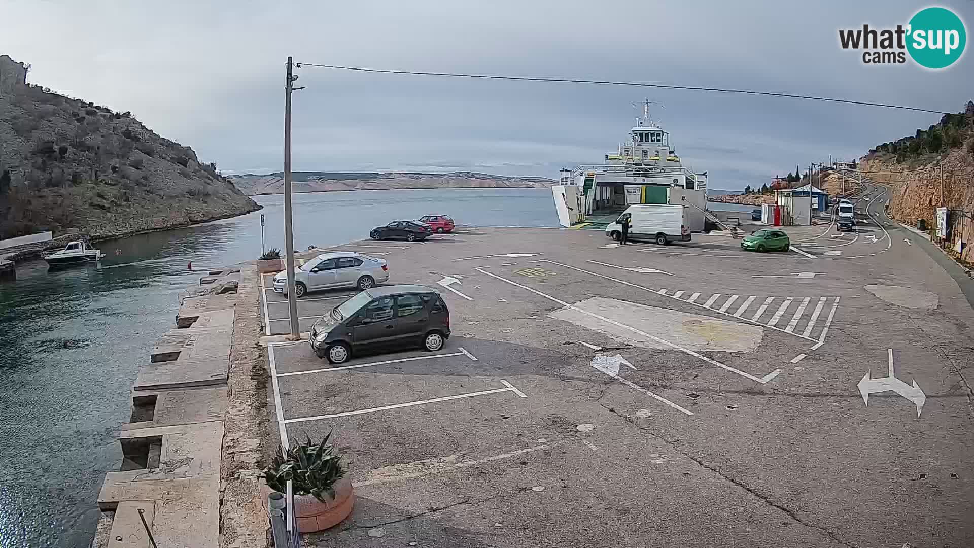 Webcam Fährhafen Prizna – zur Insel Pag