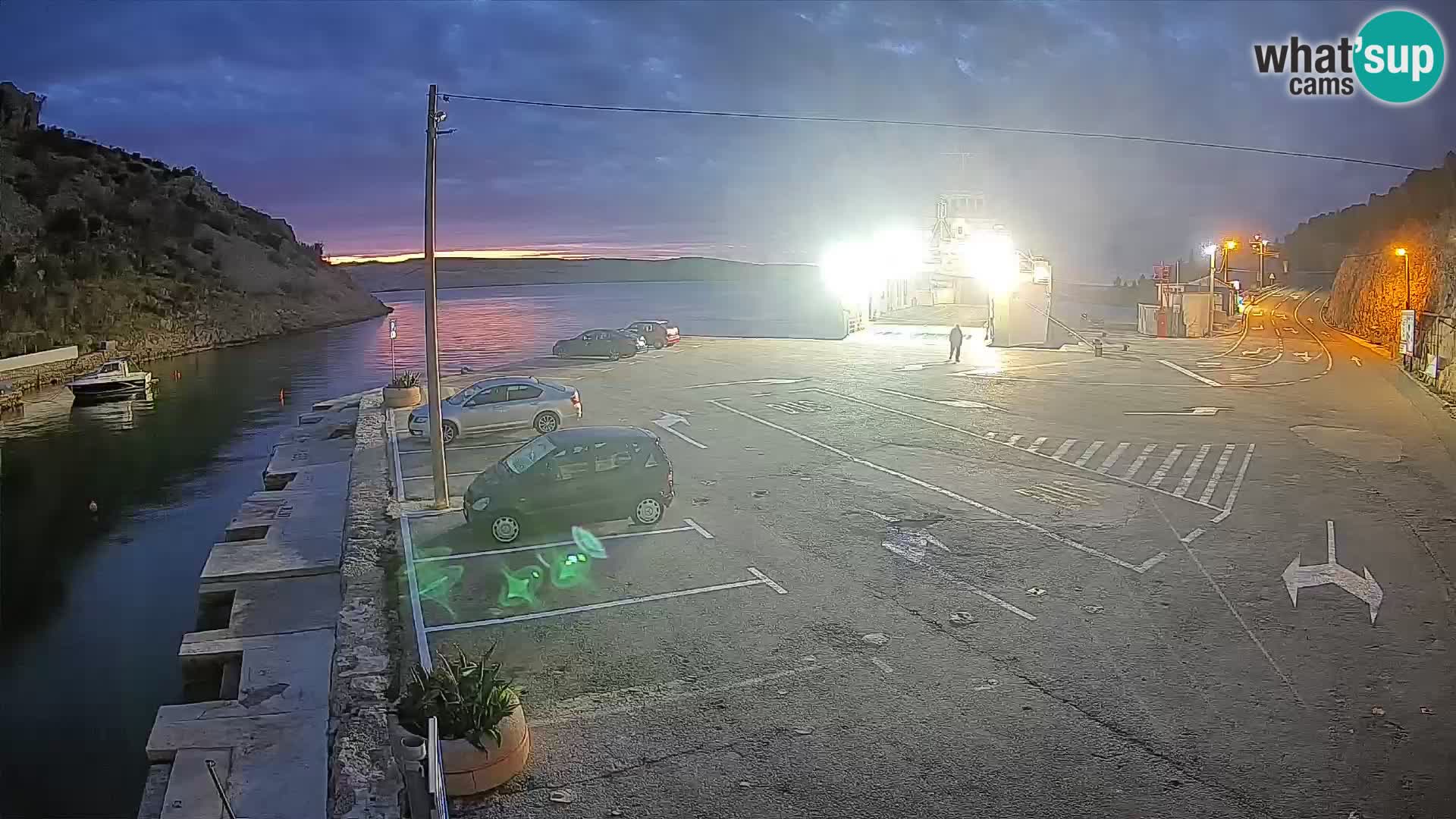 Webcam Prizna ferry port to Pag island