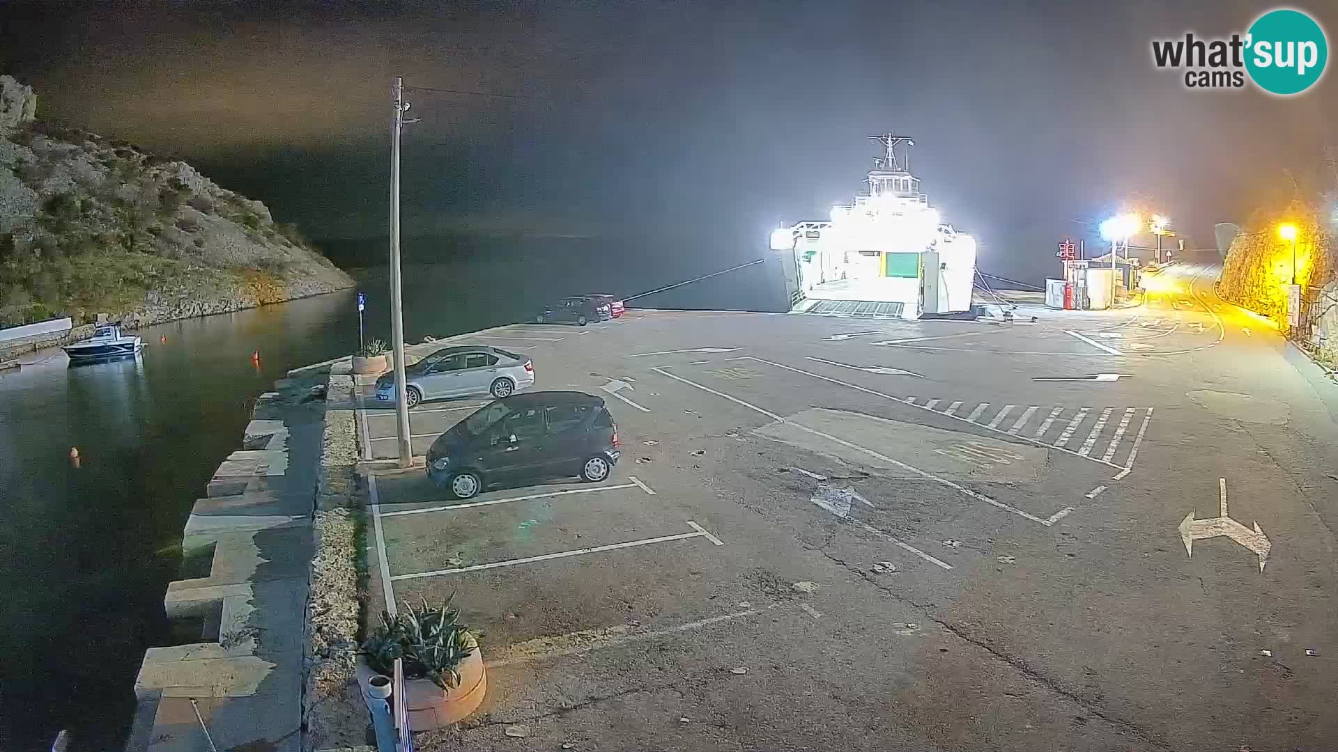 Webcam Prizna ferry port to Pag island