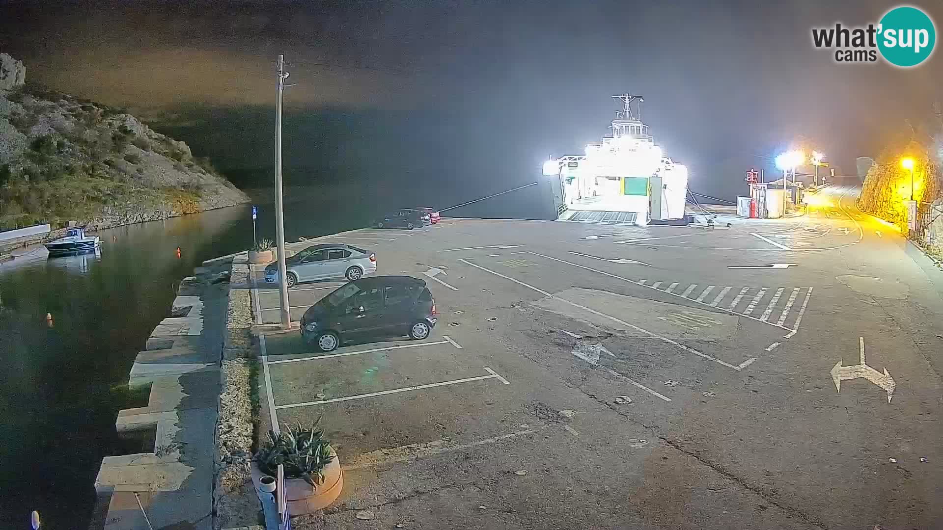 Webcam Prizna ferry port to Pag island