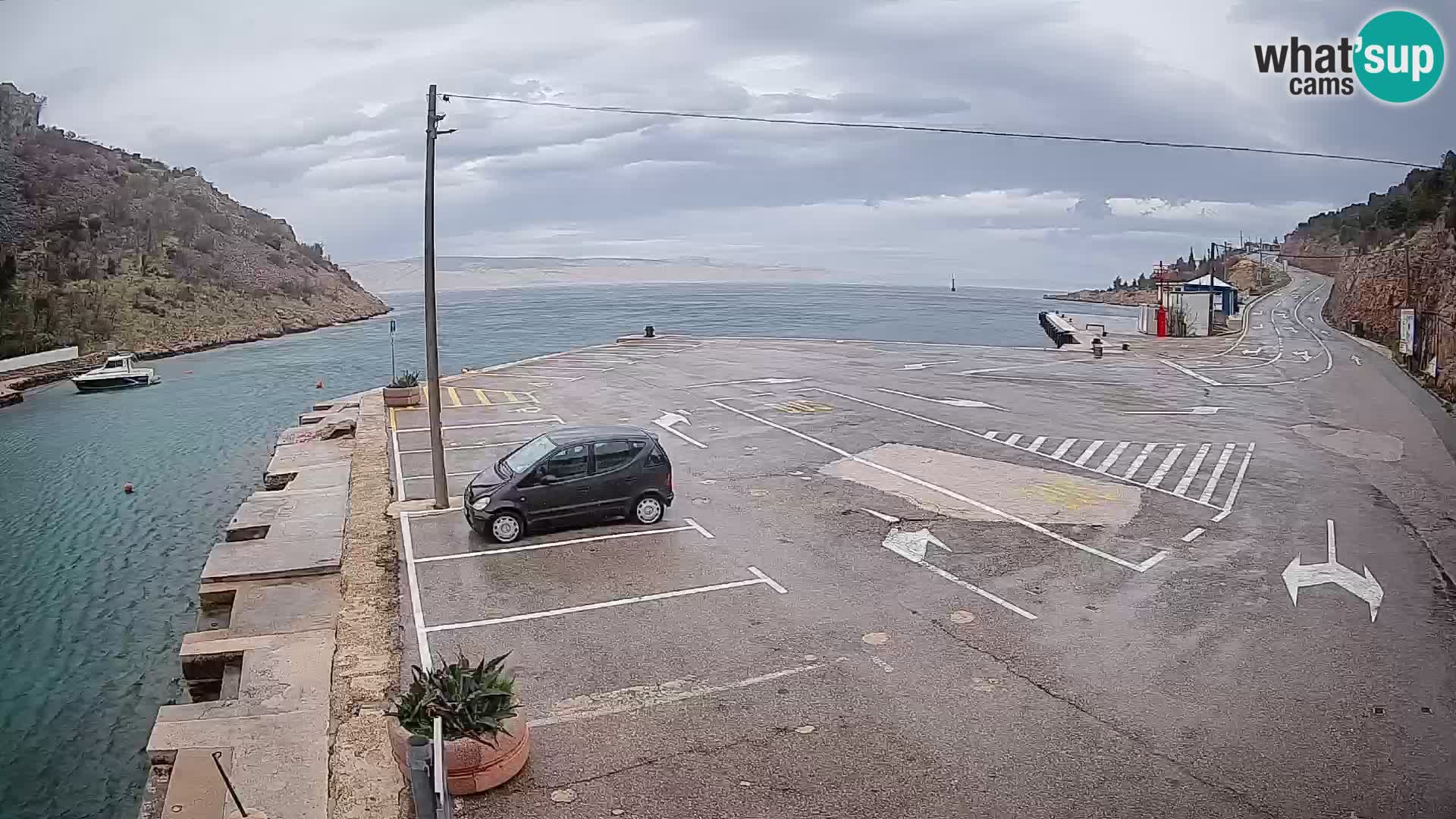 Webcam Prizna ferry port to Pag island