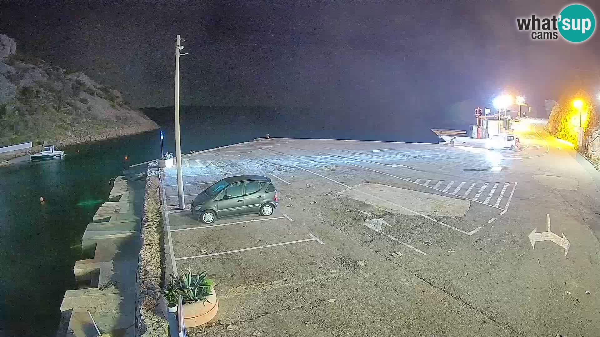 Webcam Prizna ferry port to Pag island