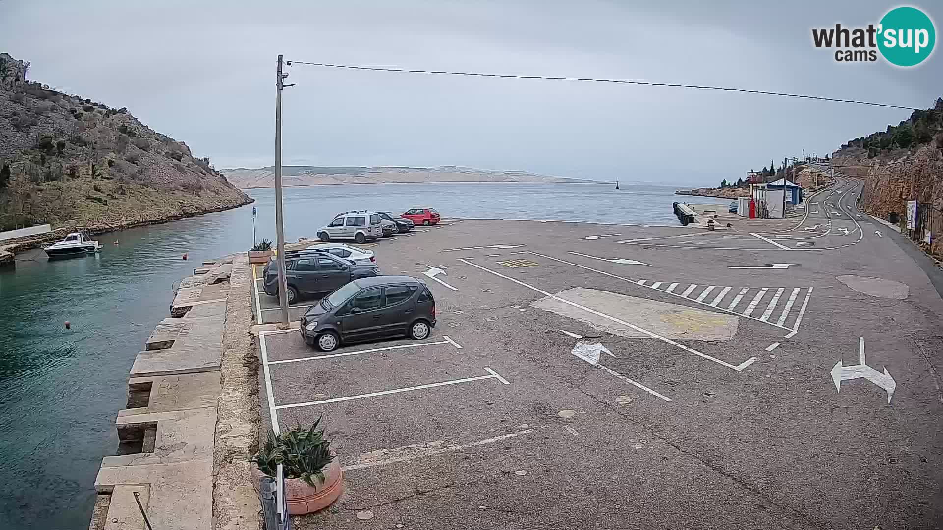Webcam Prizna ferry port to Pag island