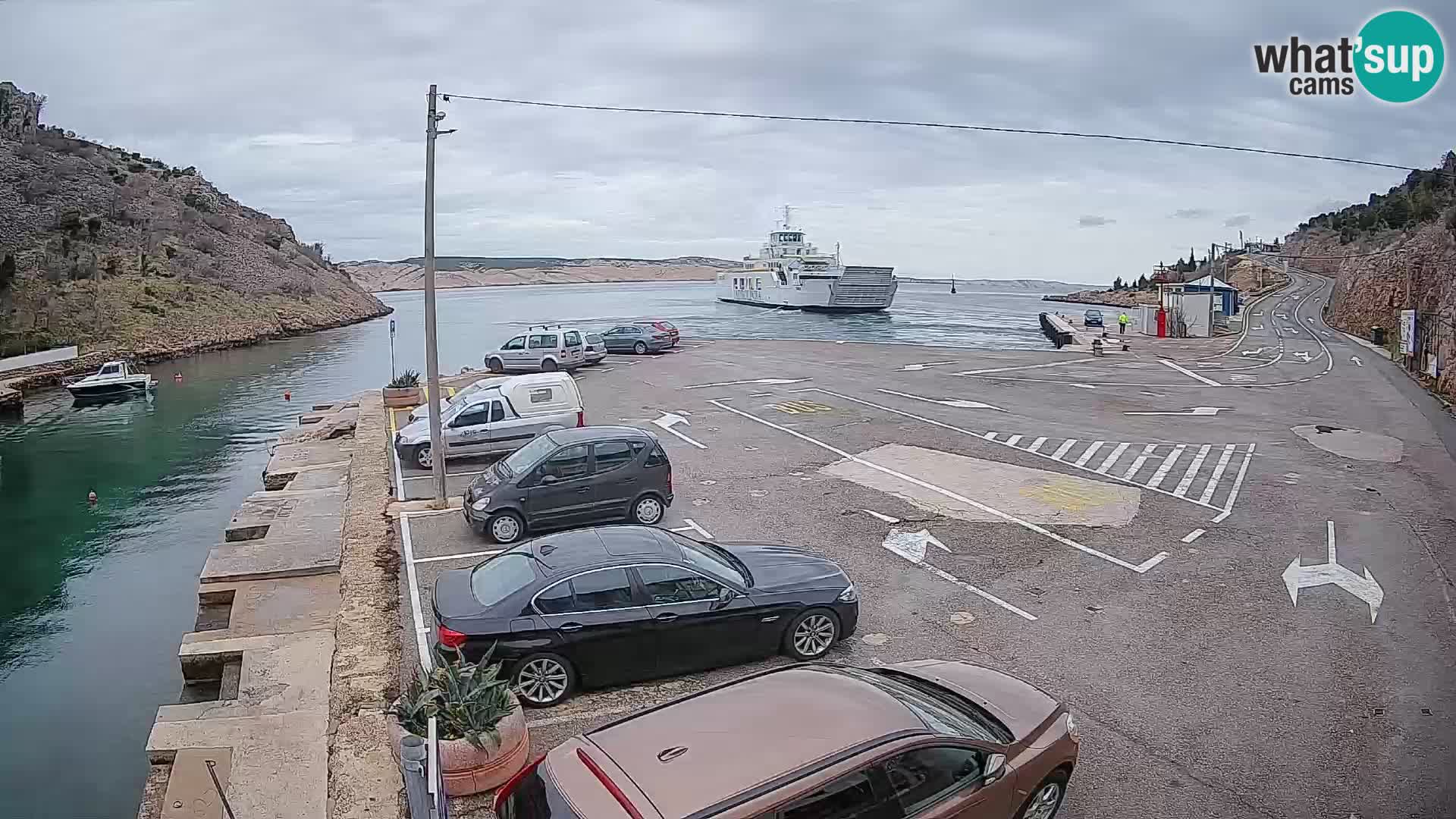 Webcam Fährhafen Prizna – zur Insel Pag