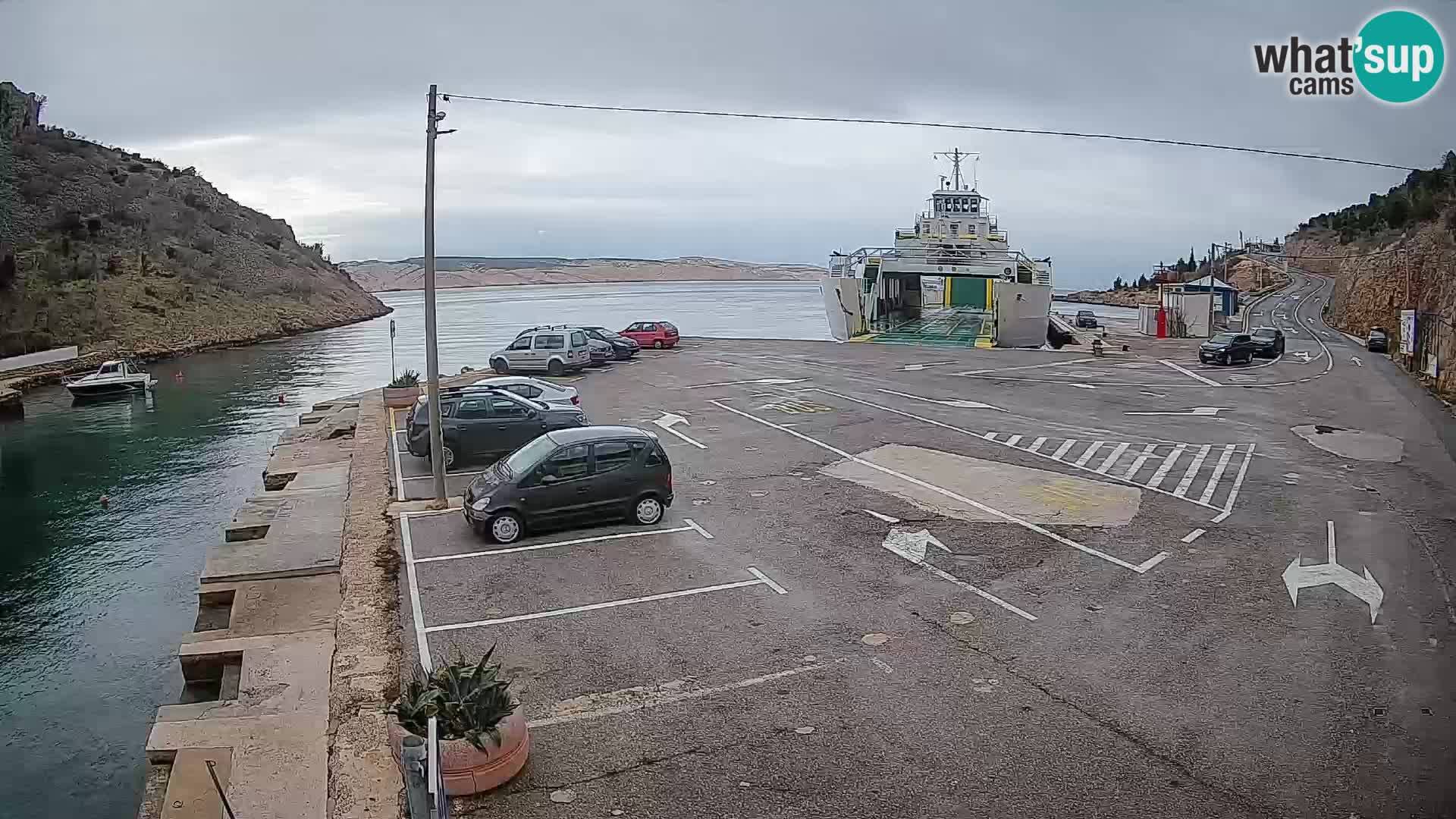 Webcam Prizna ferry port to Pag island
