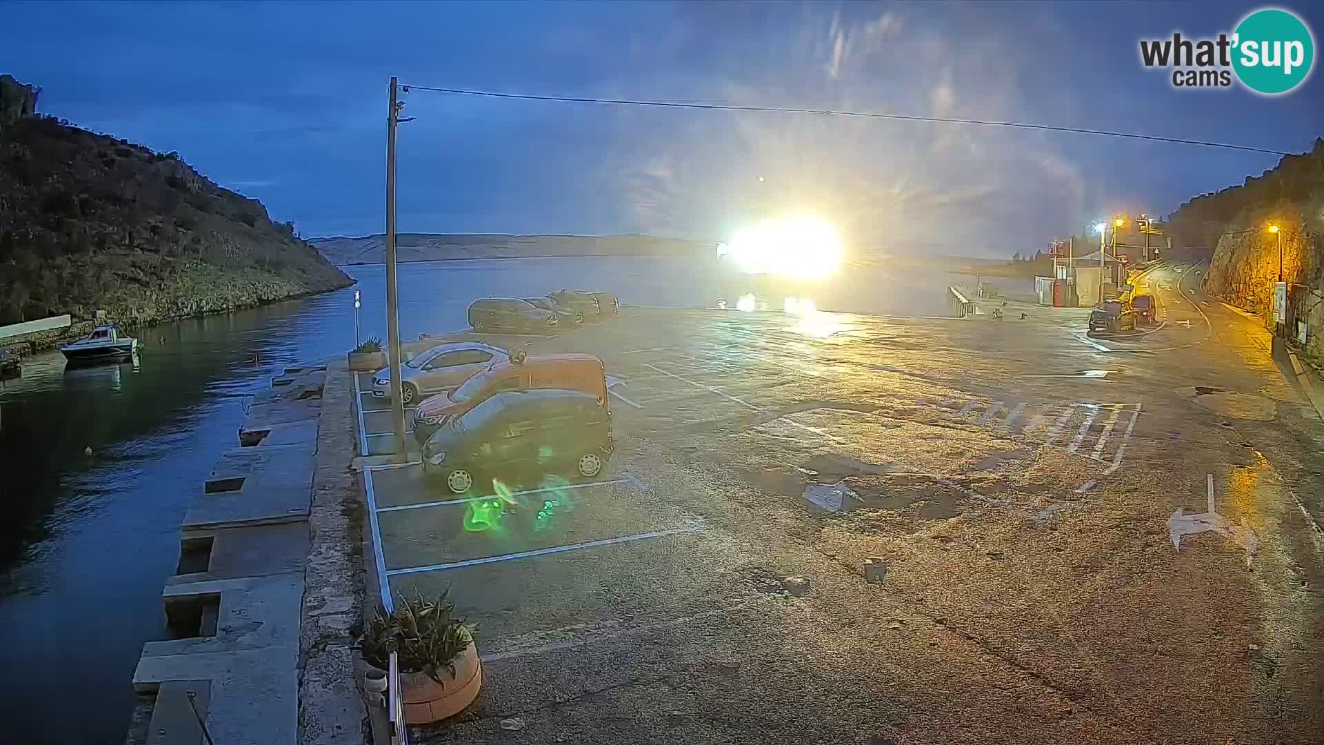 Webcam Prizna ferry port to Pag island