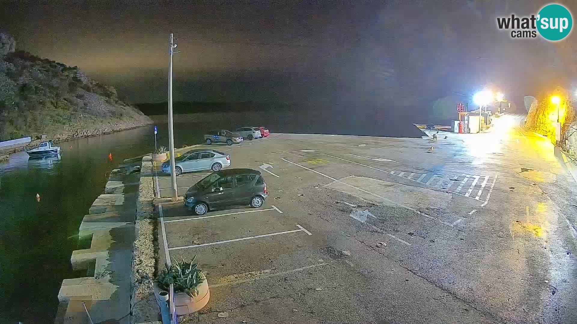 Webcam port de ferry de Prizna – vers l’île de Pag