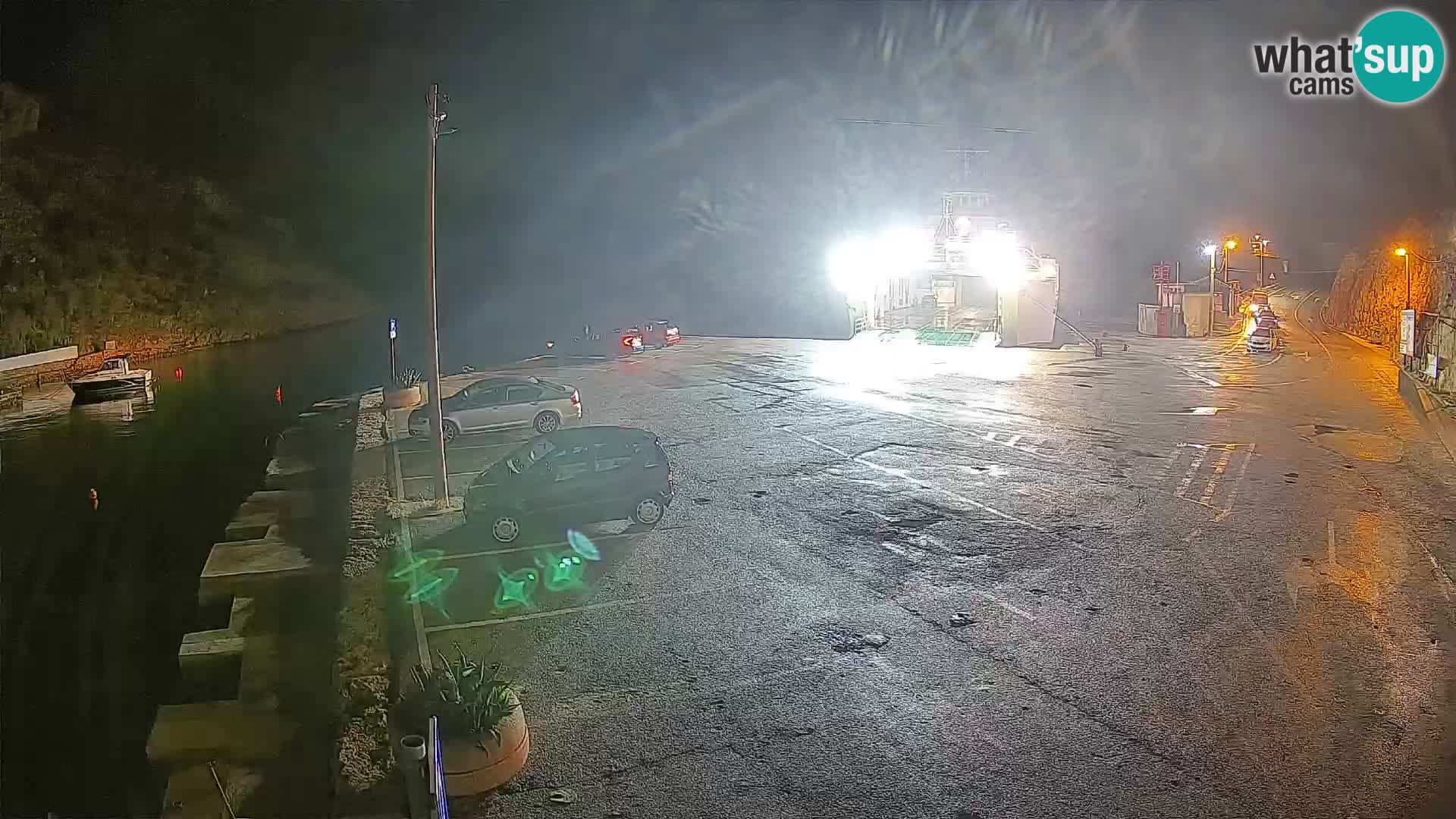 Webcam Prizna ferry port to Pag island