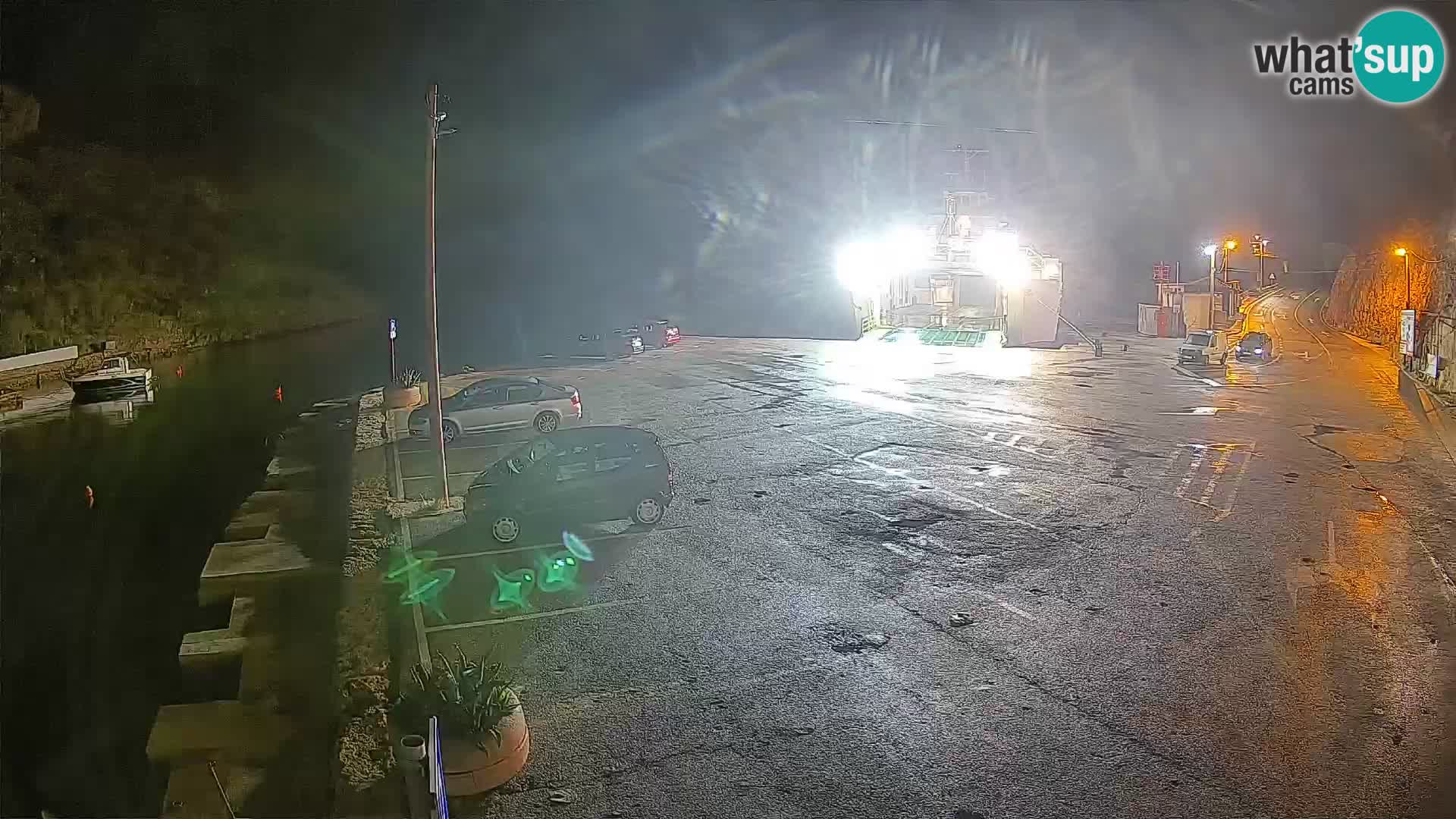 Webcam Prizna ferry port to Pag island