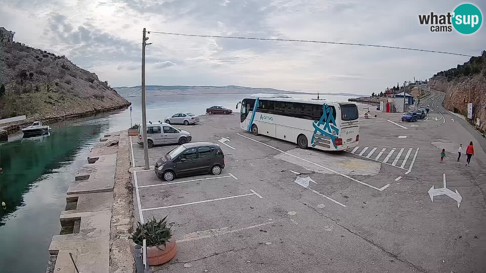 Webcam Prizna ferry port to Pag island