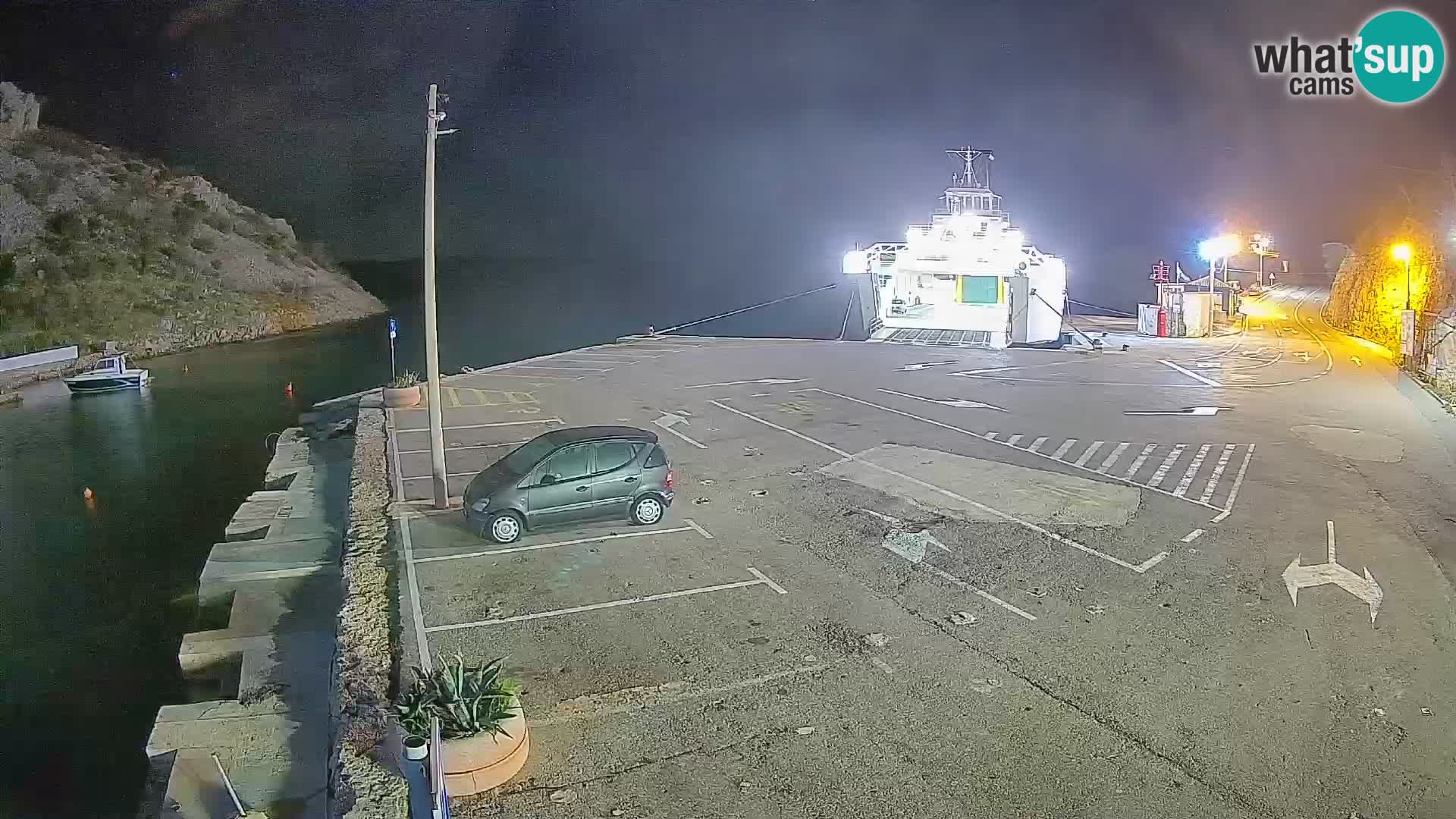 Webcam Prizna ferry port to Pag island