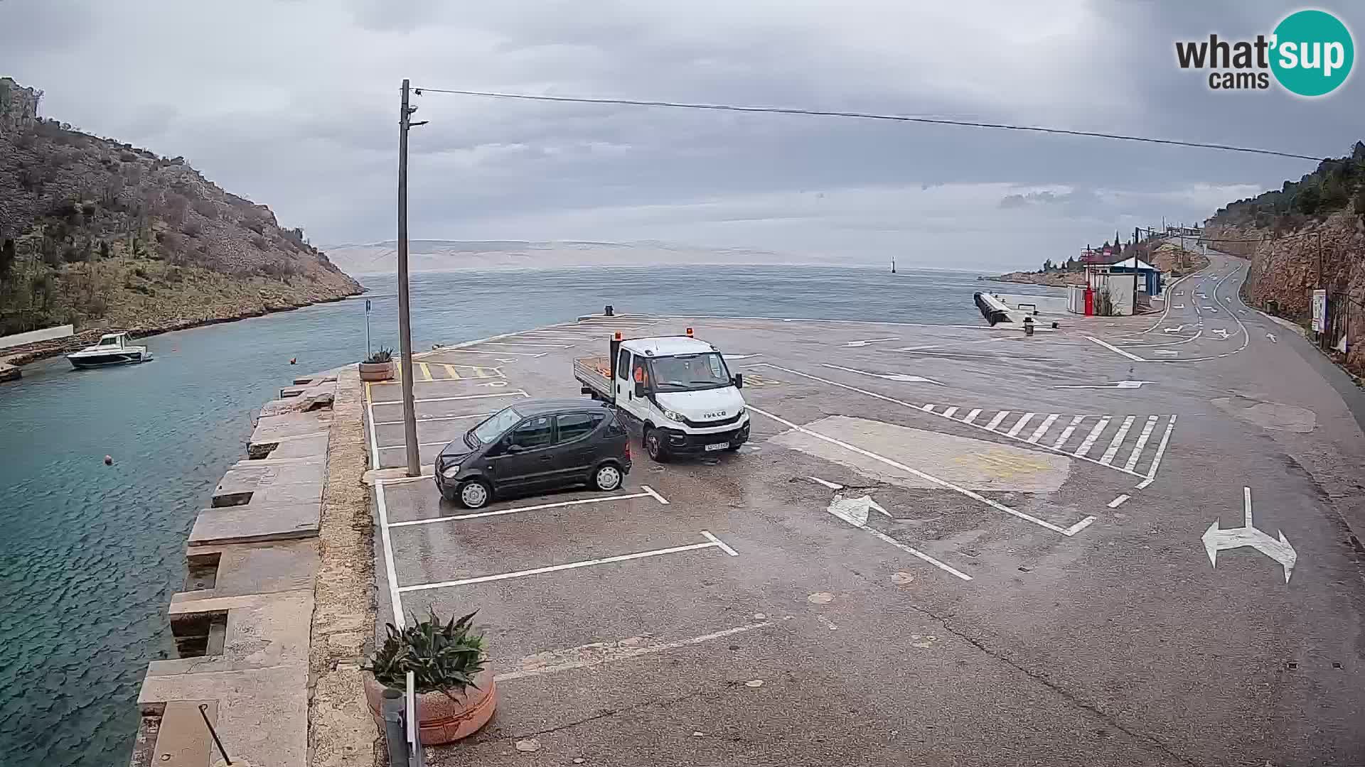 Webcam port de ferry de Prizna – vers l’île de Pag