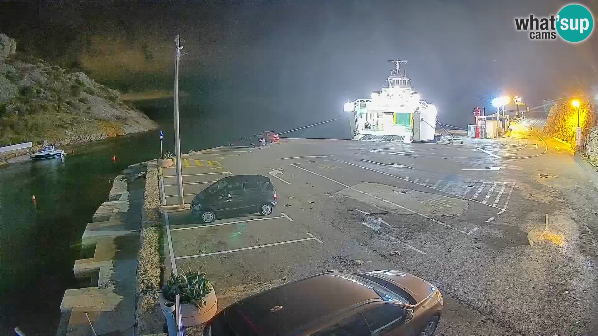 Webcam Prizna ferry port to Pag island