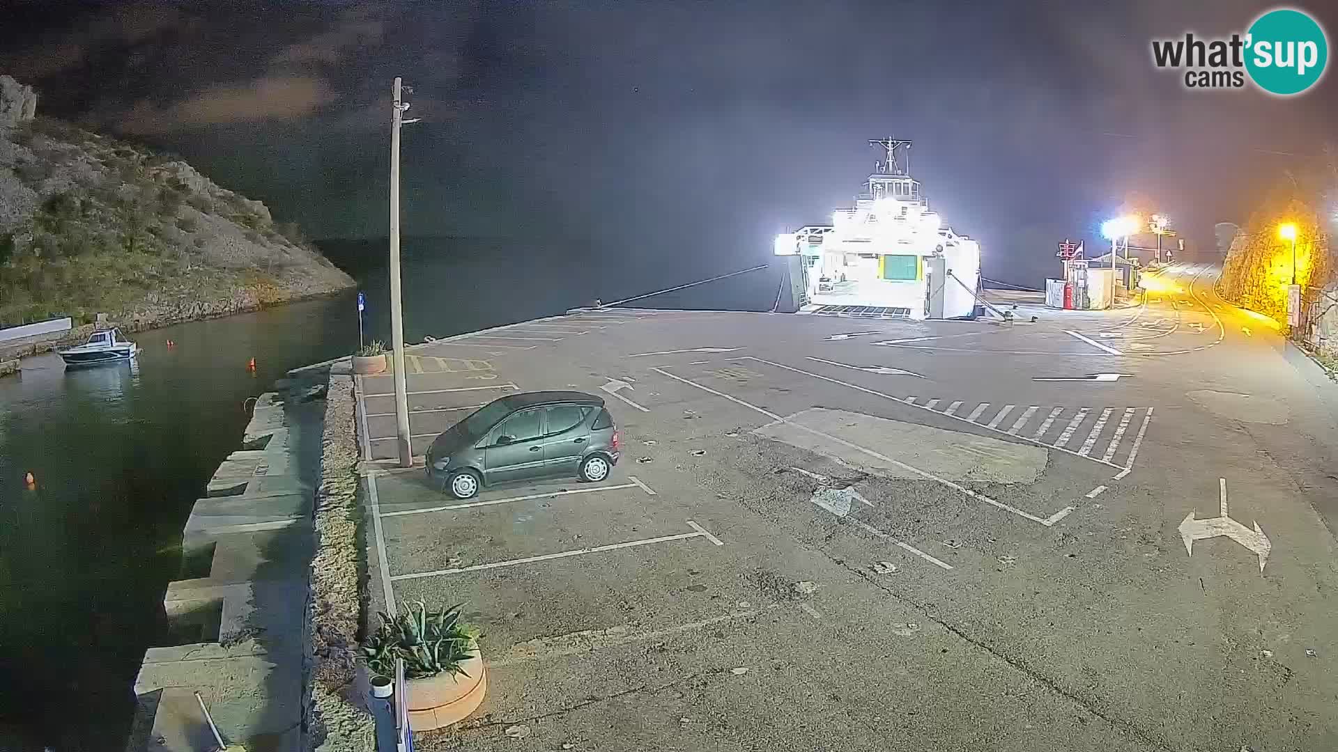 Webcam Prizna ferry port to Pag island