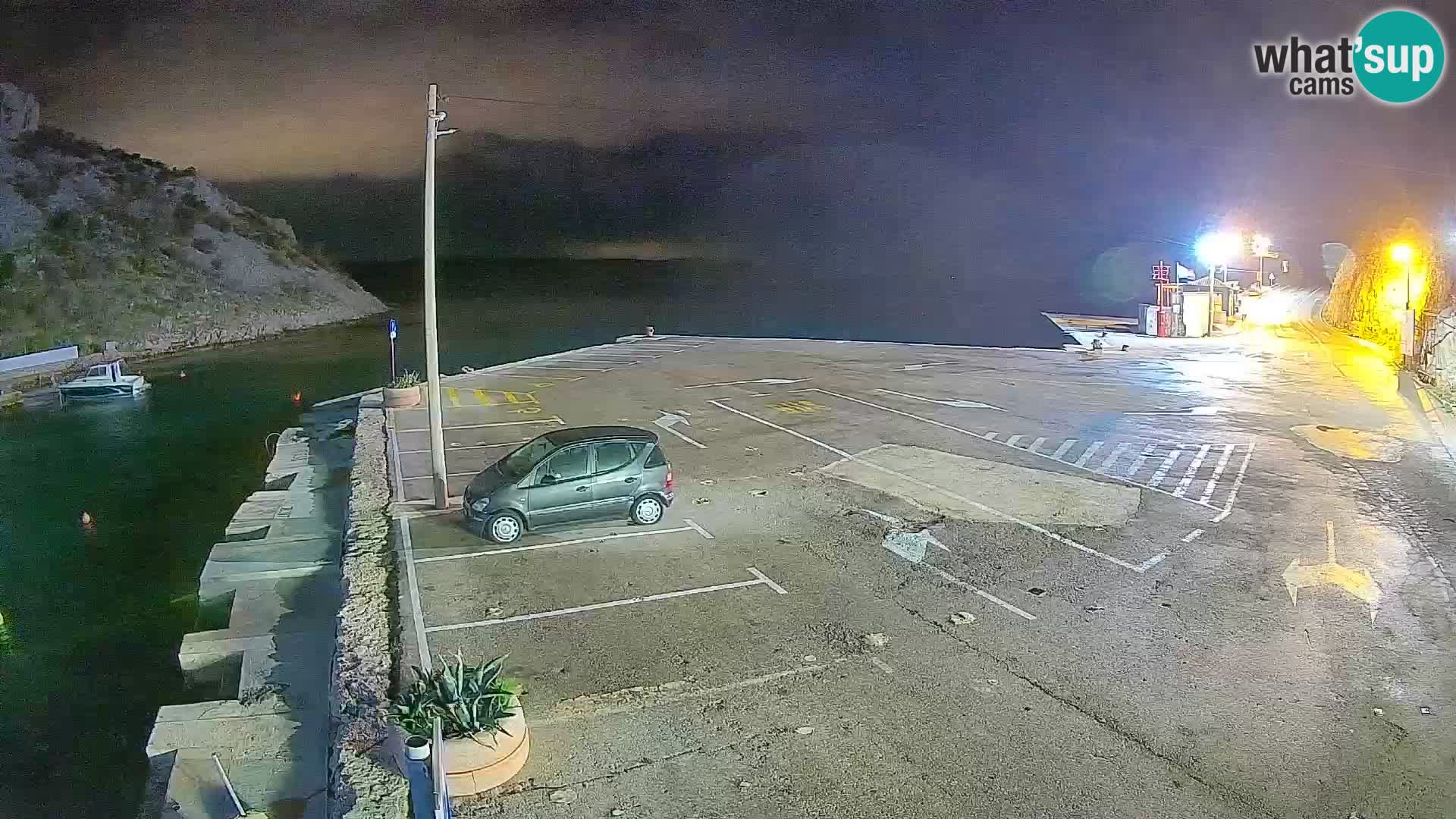 Web kamera trajektna luka Prizna – prema otoku Pag