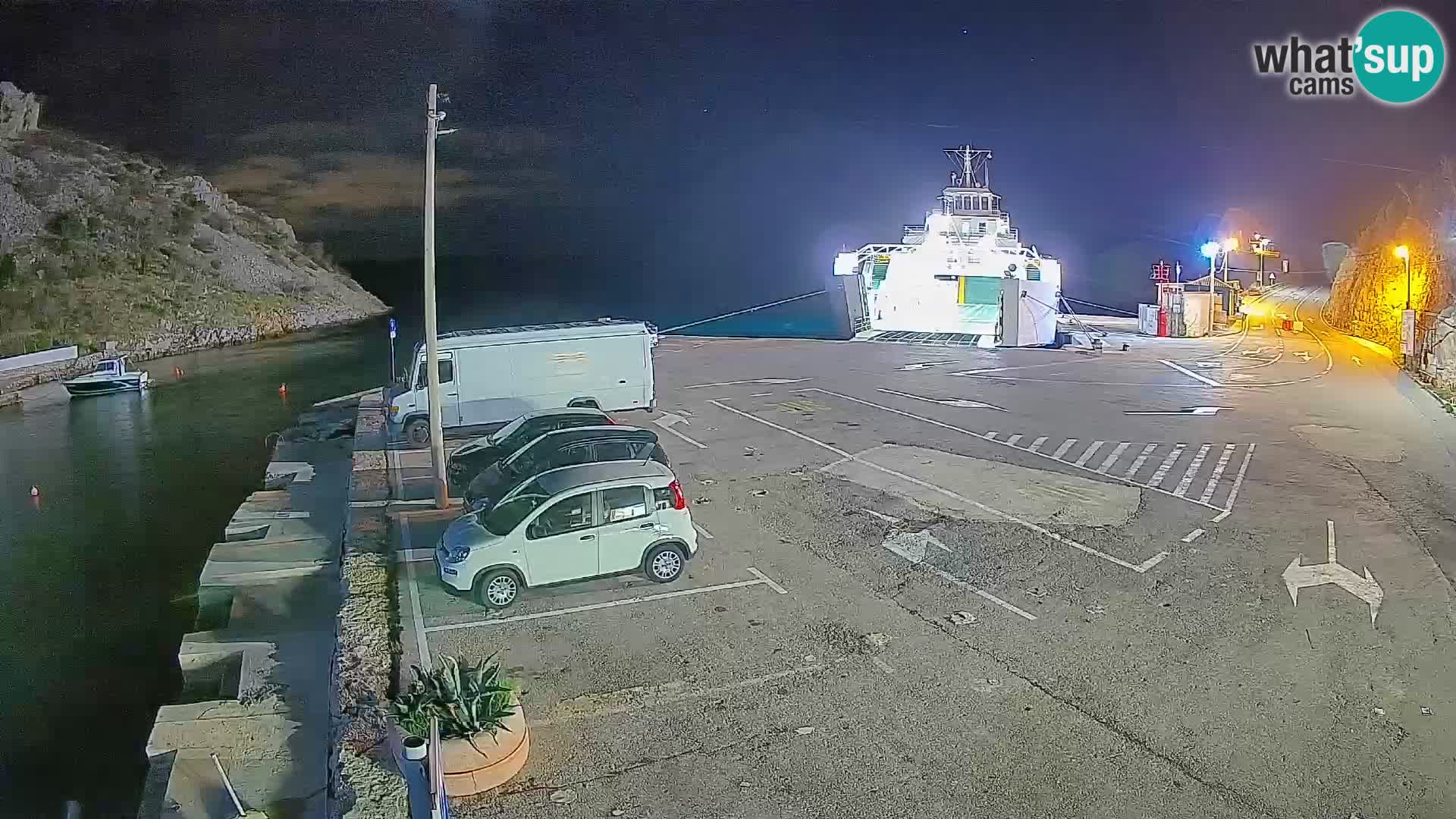 Webcam Prizna ferry port to Pag island