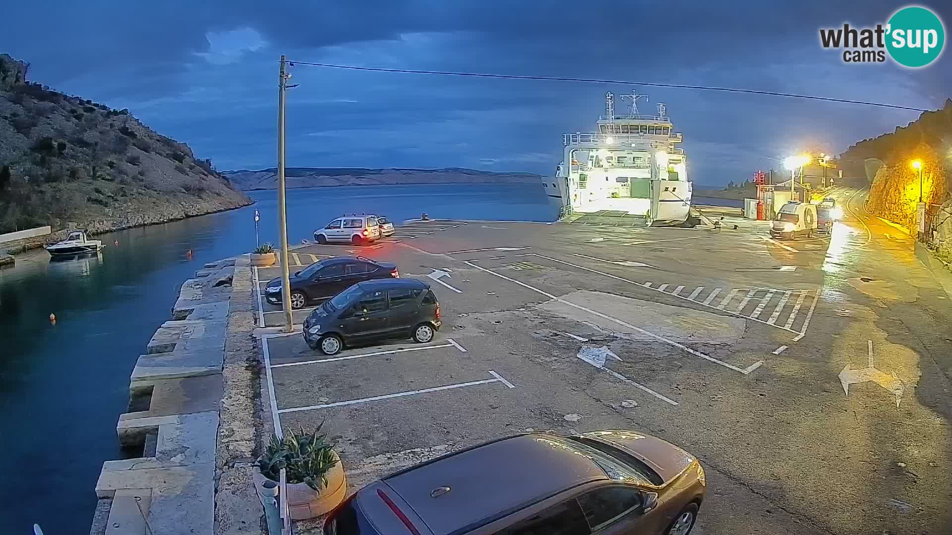 Webcam Fährhafen Prizna – zur Insel Pag