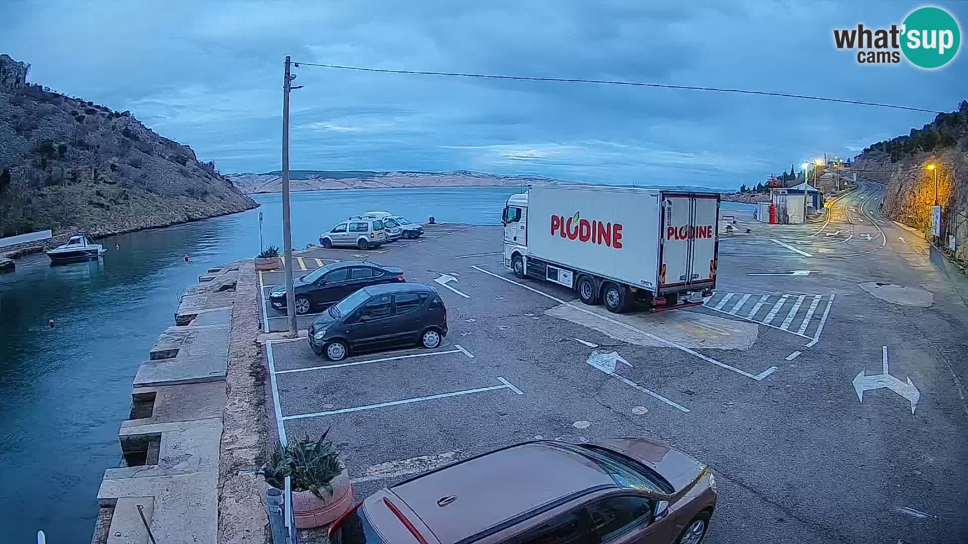 Webcam Fährhafen Prizna – zur Insel Pag