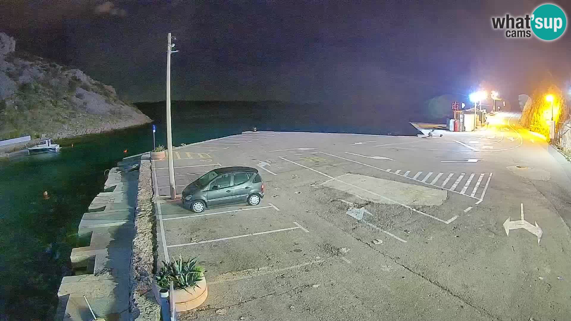 Web kamera trajektna luka Prizna – prema otoku Pag